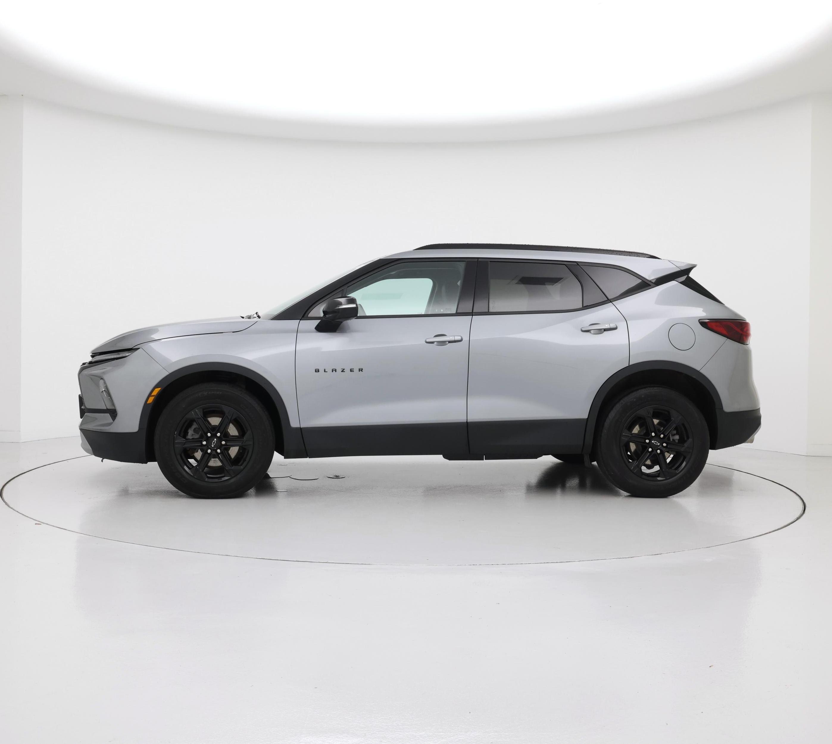 Thumbnail: 2024 Chevrolet Blazer - 3