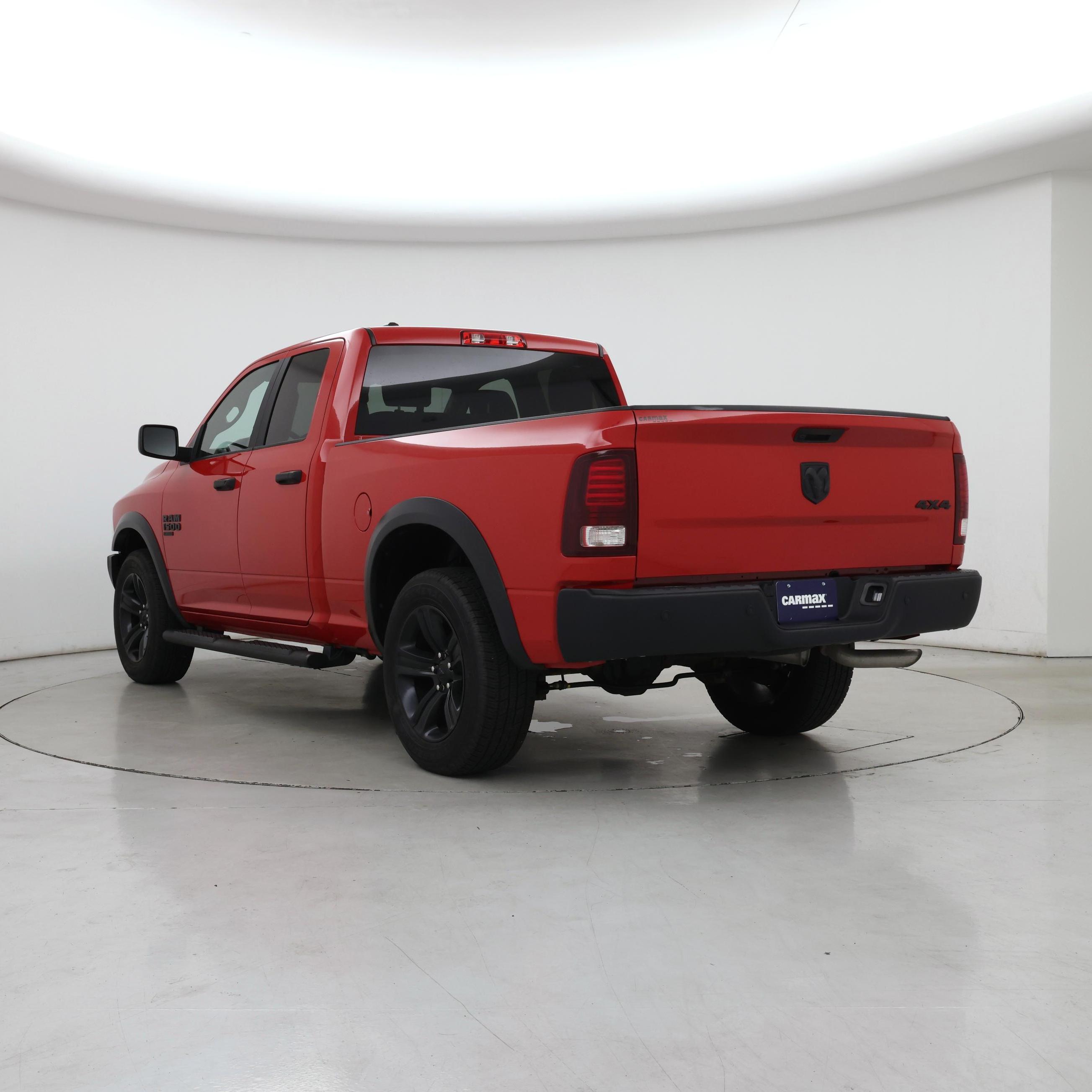 Thumbnail: 2022 RAM 1500 Classic - 2