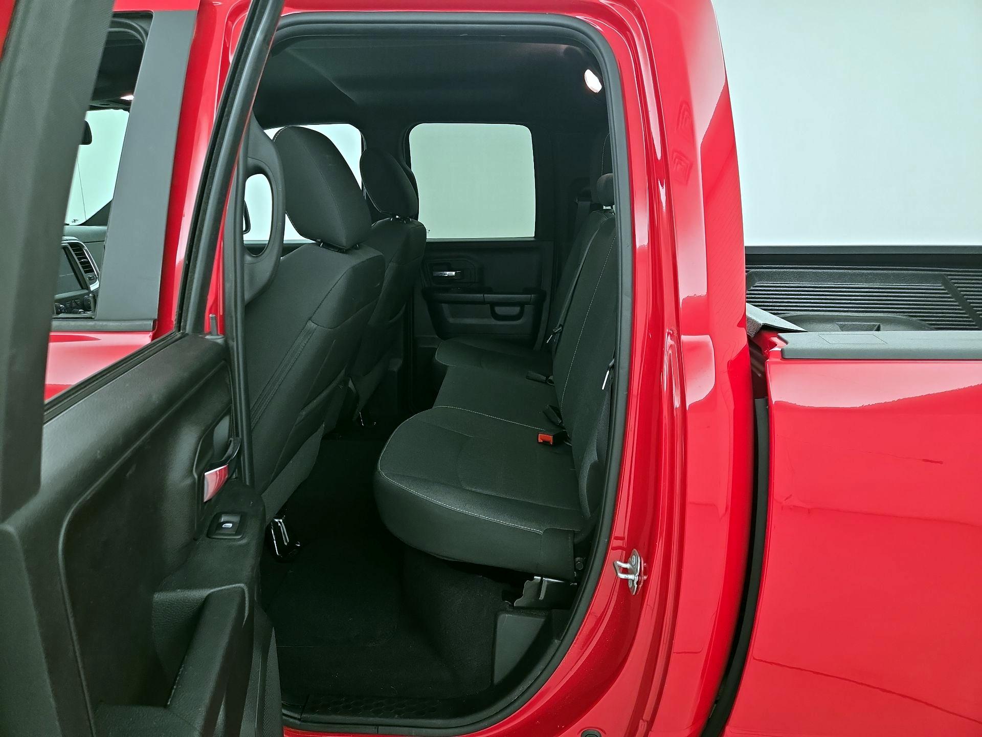Thumbnail: 2022 RAM 1500 Classic - 19