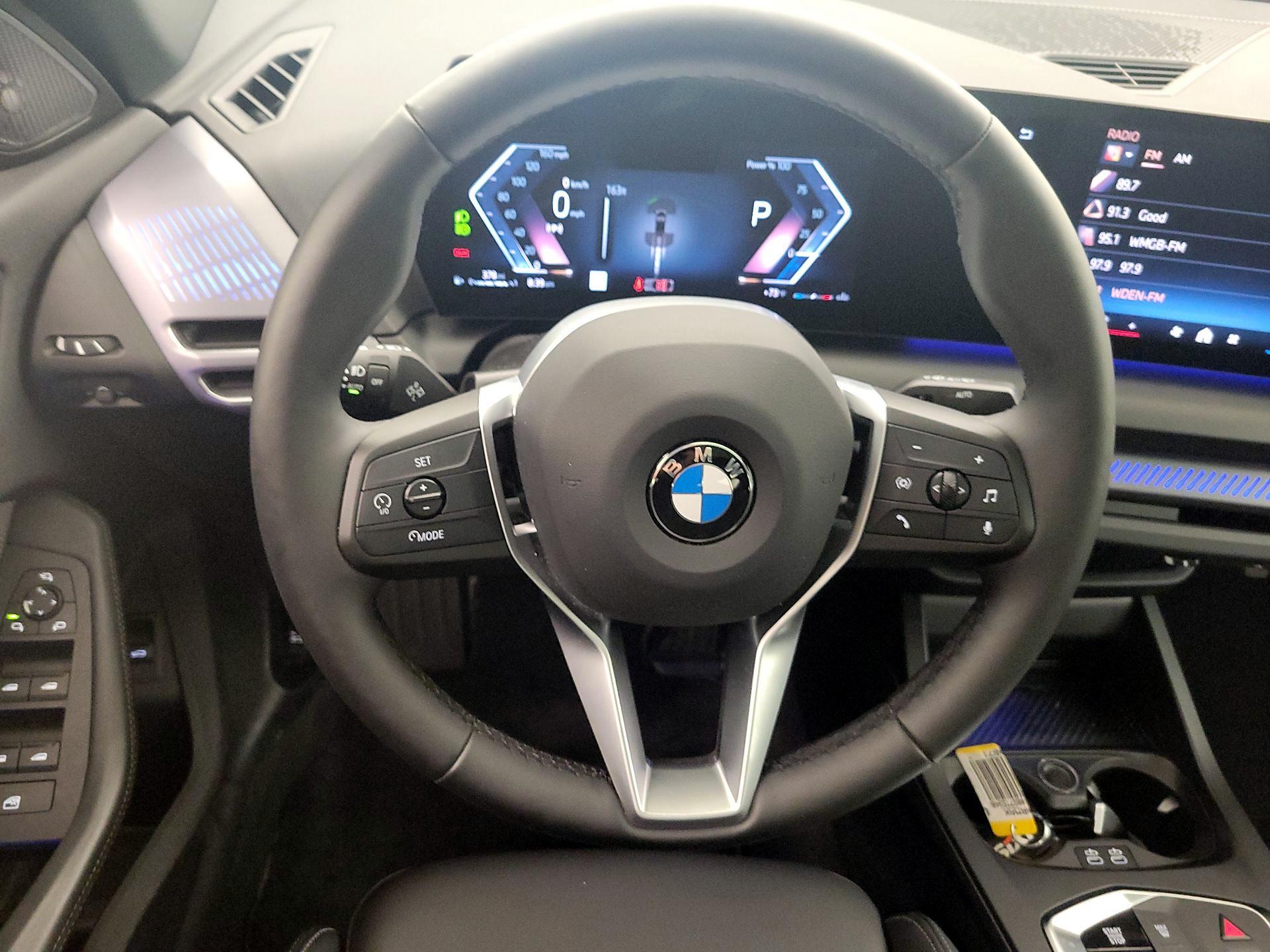 Thumbnail: 2025 BMW 2 Series - 10