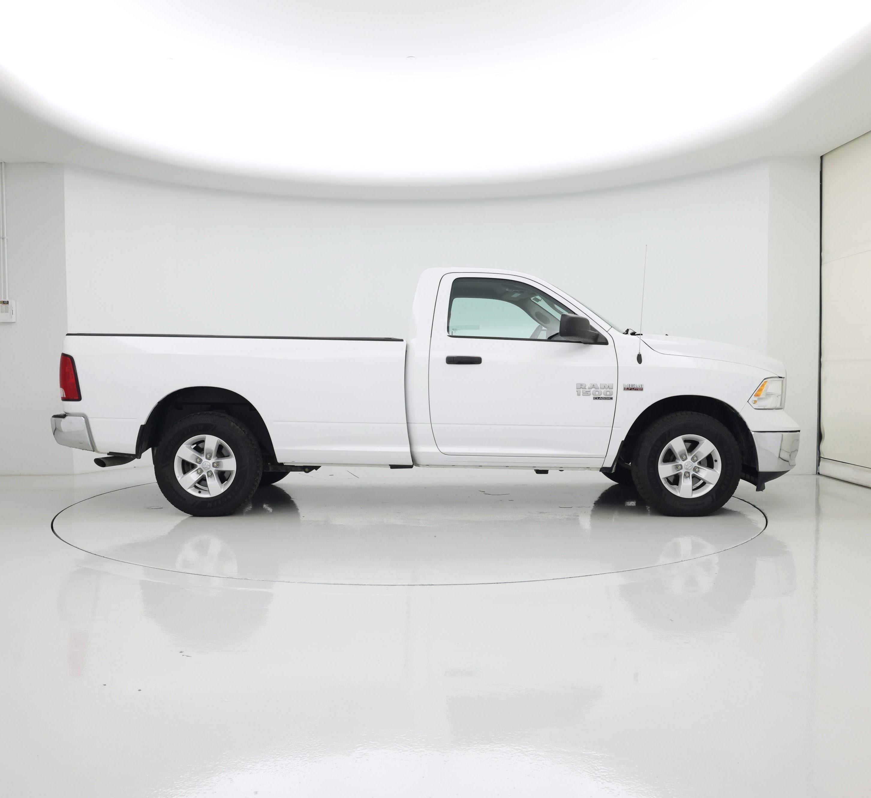 Thumbnail: 2021 RAM 1500 Classic - 7