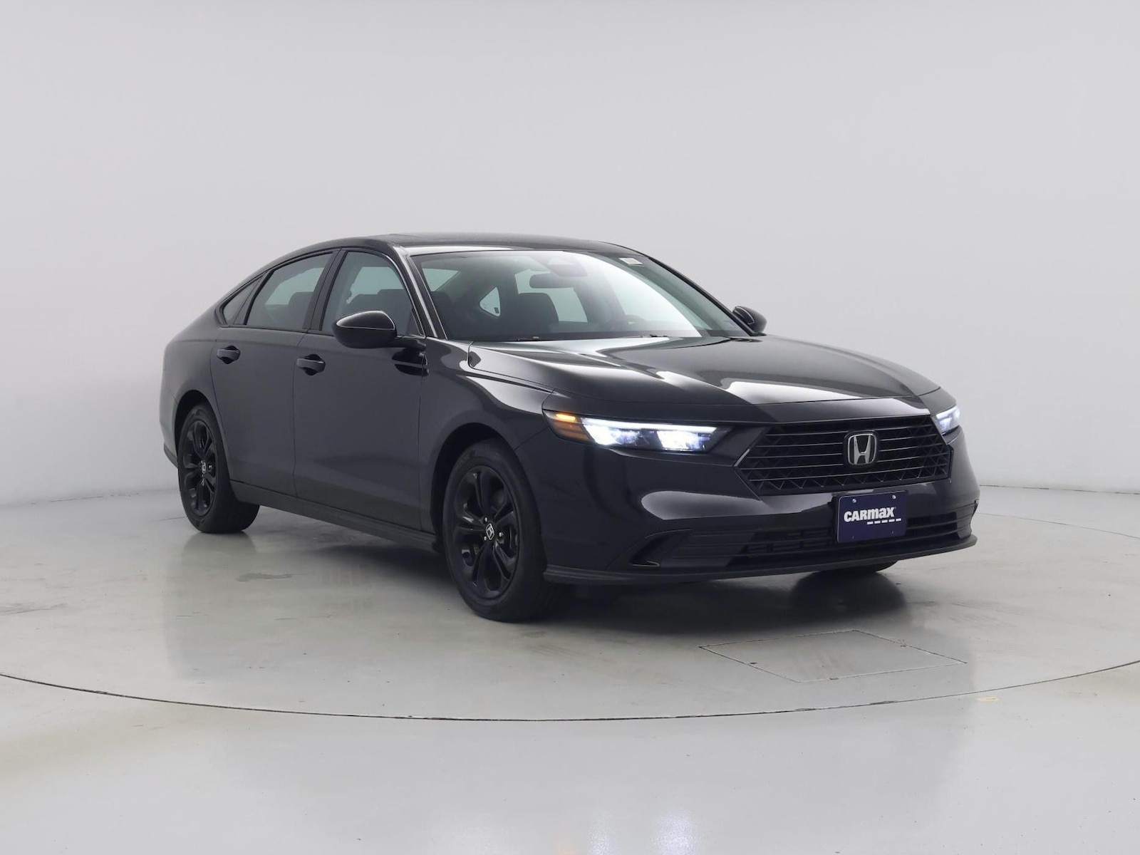 2025 Honda Accord SE - Photo 2