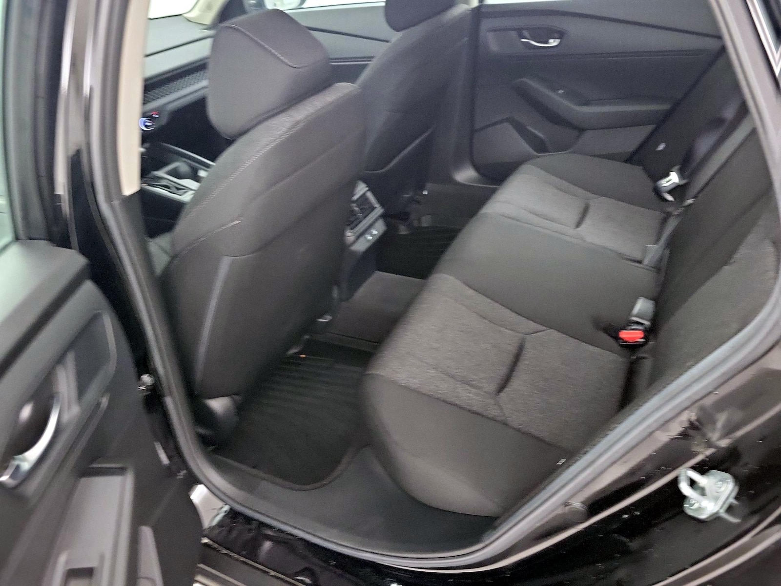 2025 Honda Accord SE - Photo 20