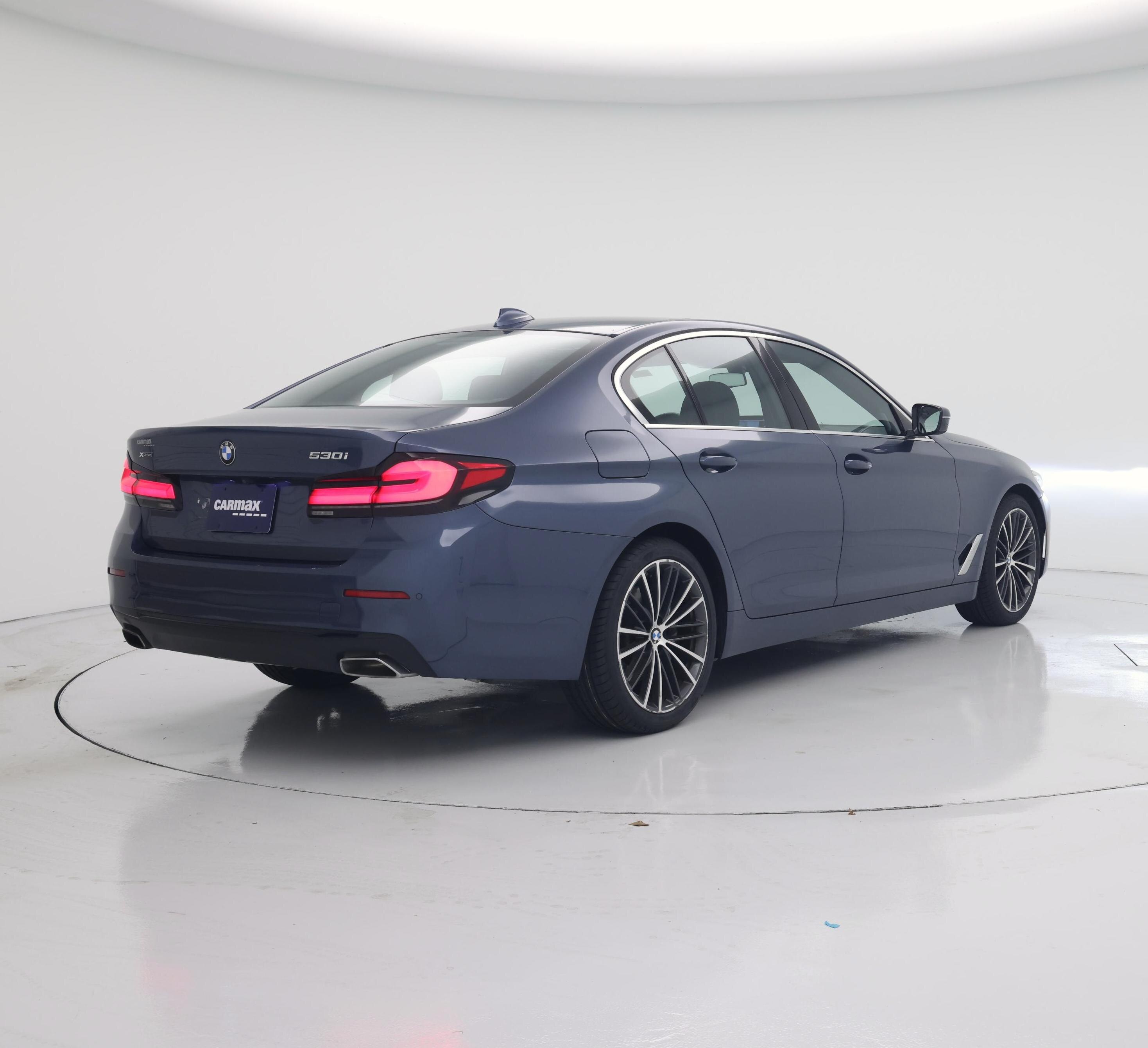 Thumbnail: 2023 BMW 5 Series - 8