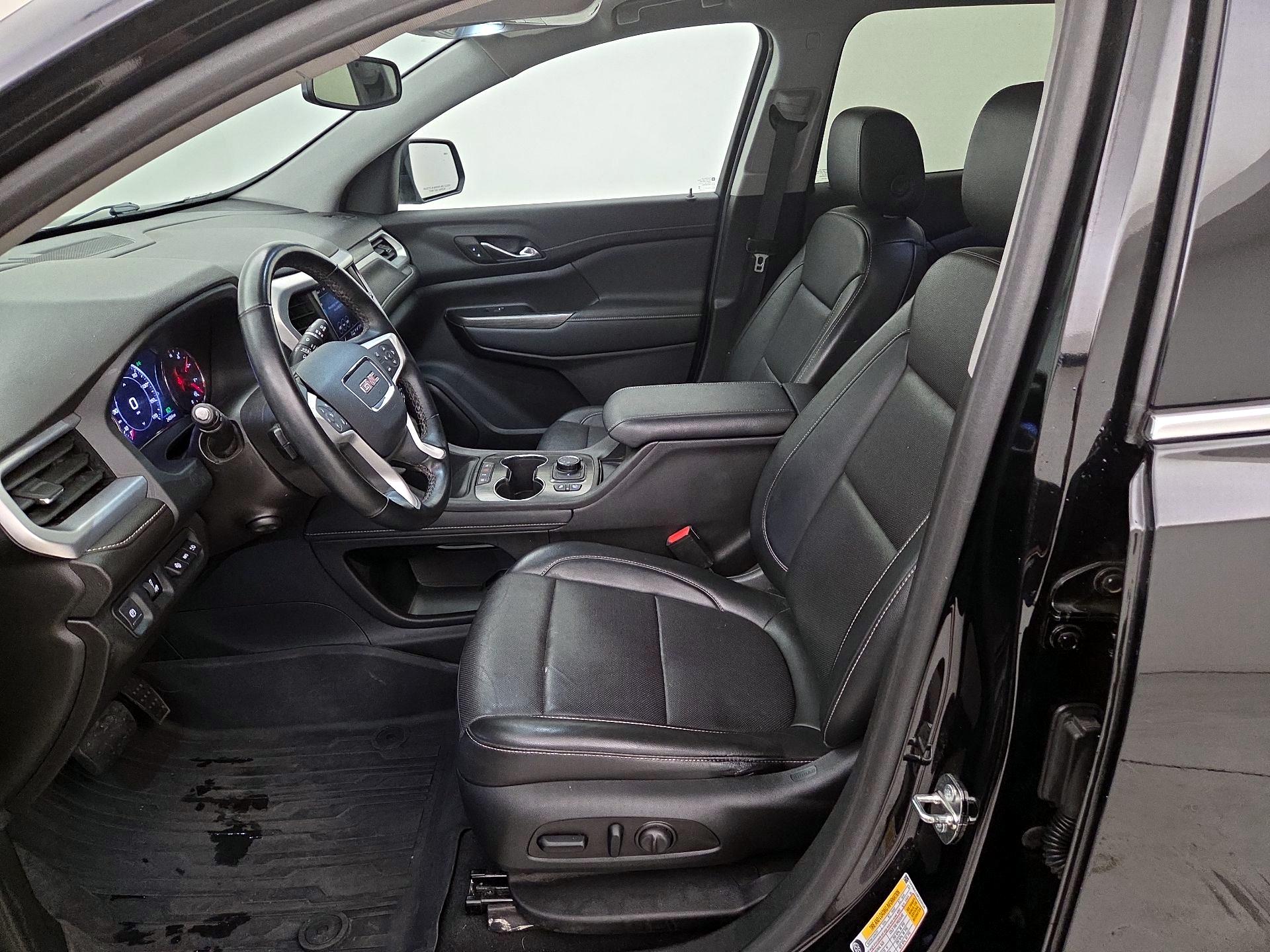 Thumbnail: 2023 GMC Acadia - 11
