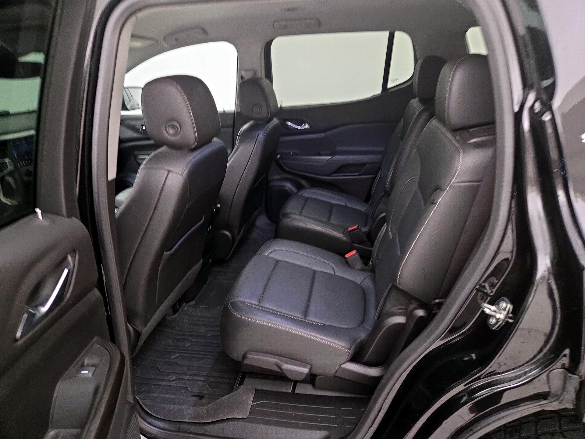 Thumbnail: 2023 GMC Acadia - 18