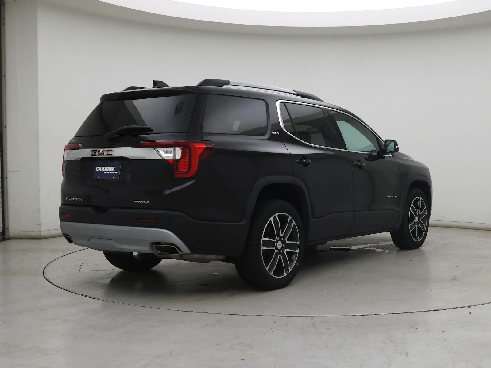 2023 GMC Acadia SLT - Photo 9