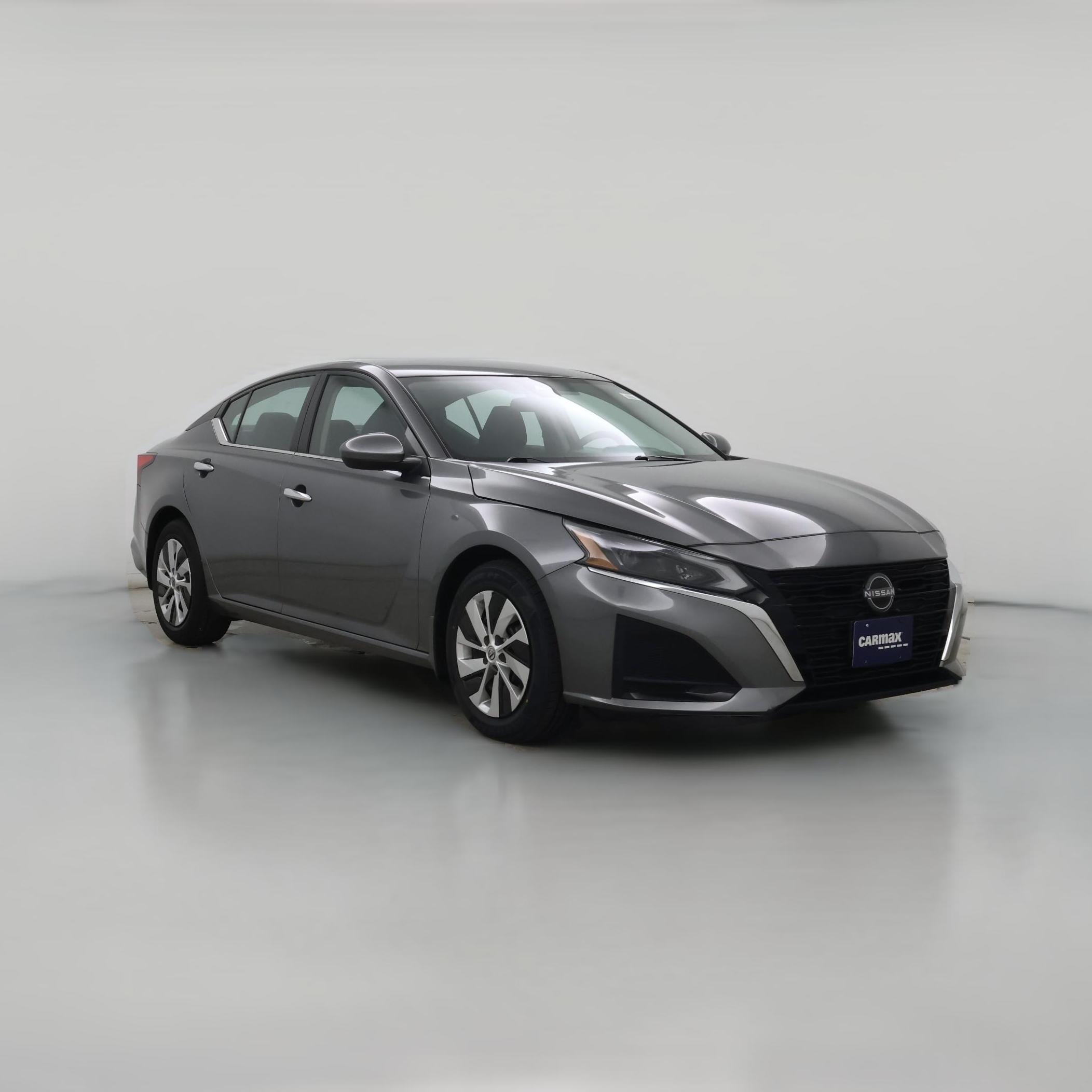 Thumbnail: 2023 Nissan Altima - 1