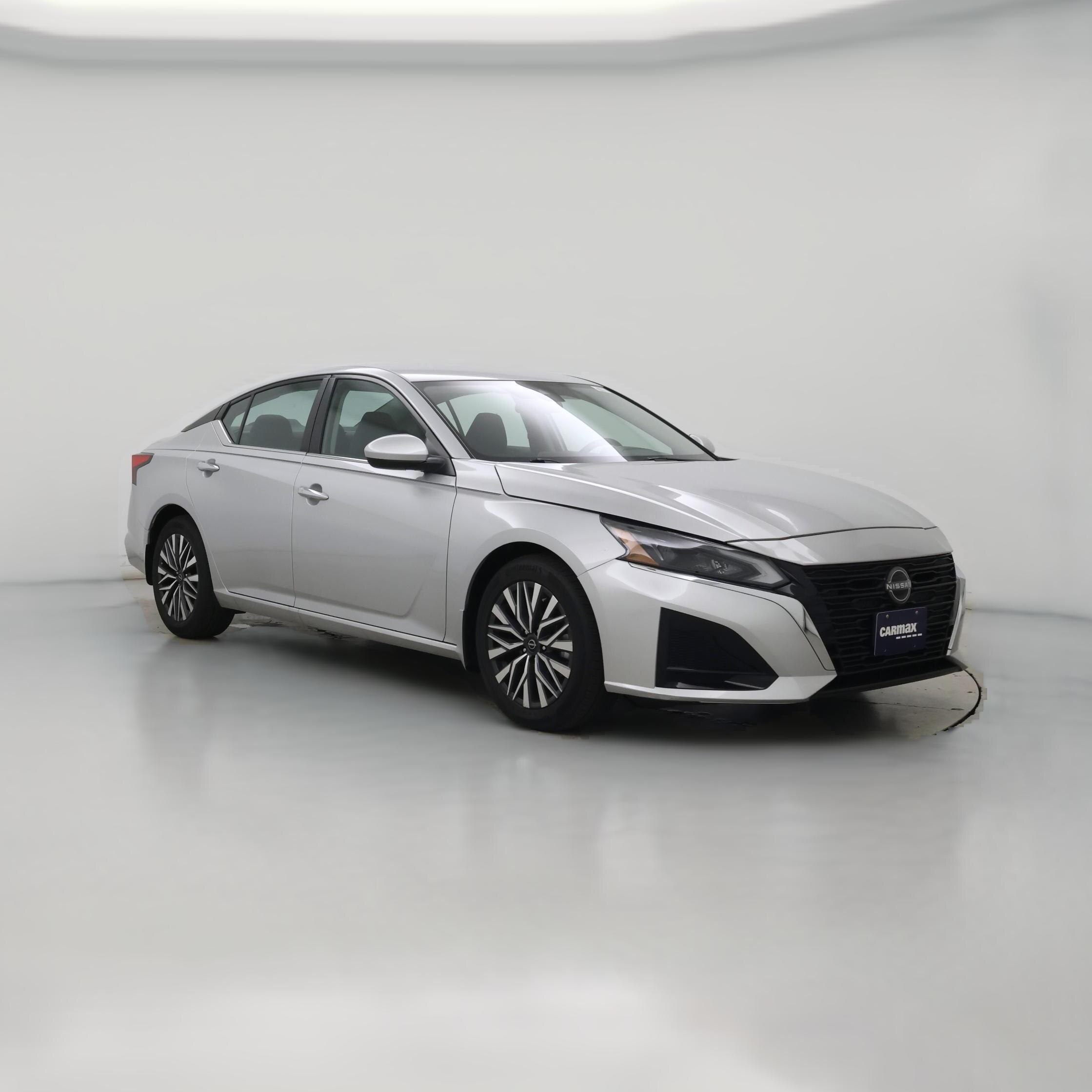 Thumbnail: 2023 Nissan Altima - 1