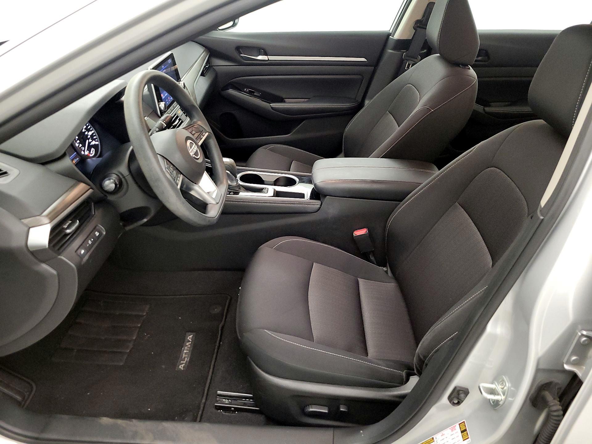 Thumbnail: 2023 Nissan Altima - 11