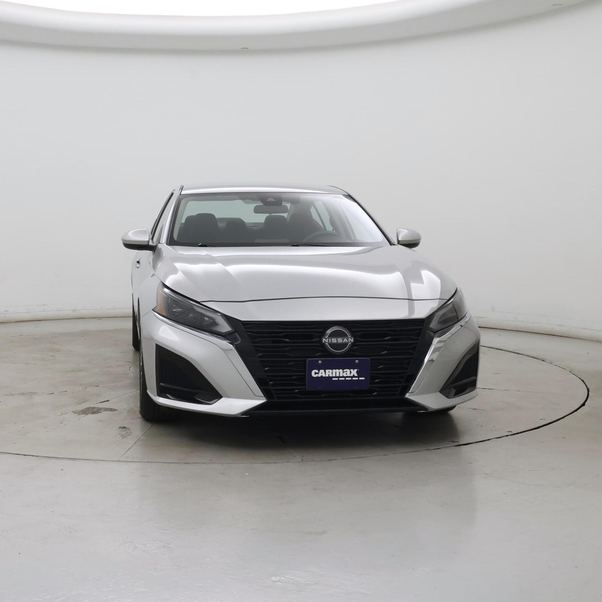 Thumbnail: 2023 Nissan Altima - 5