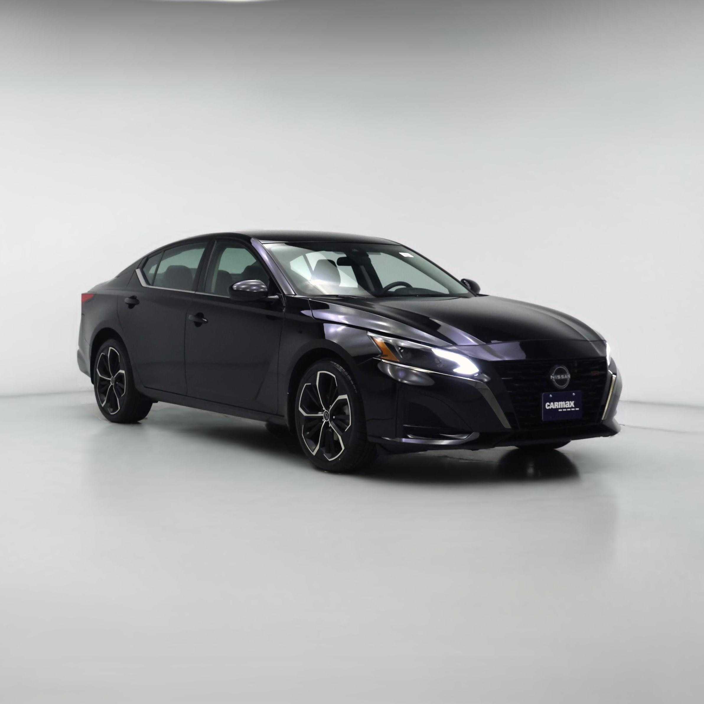 Thumbnail: 2023 Nissan Altima - 1