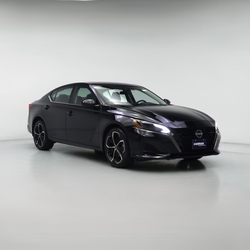 2023 Nissan Altima SR