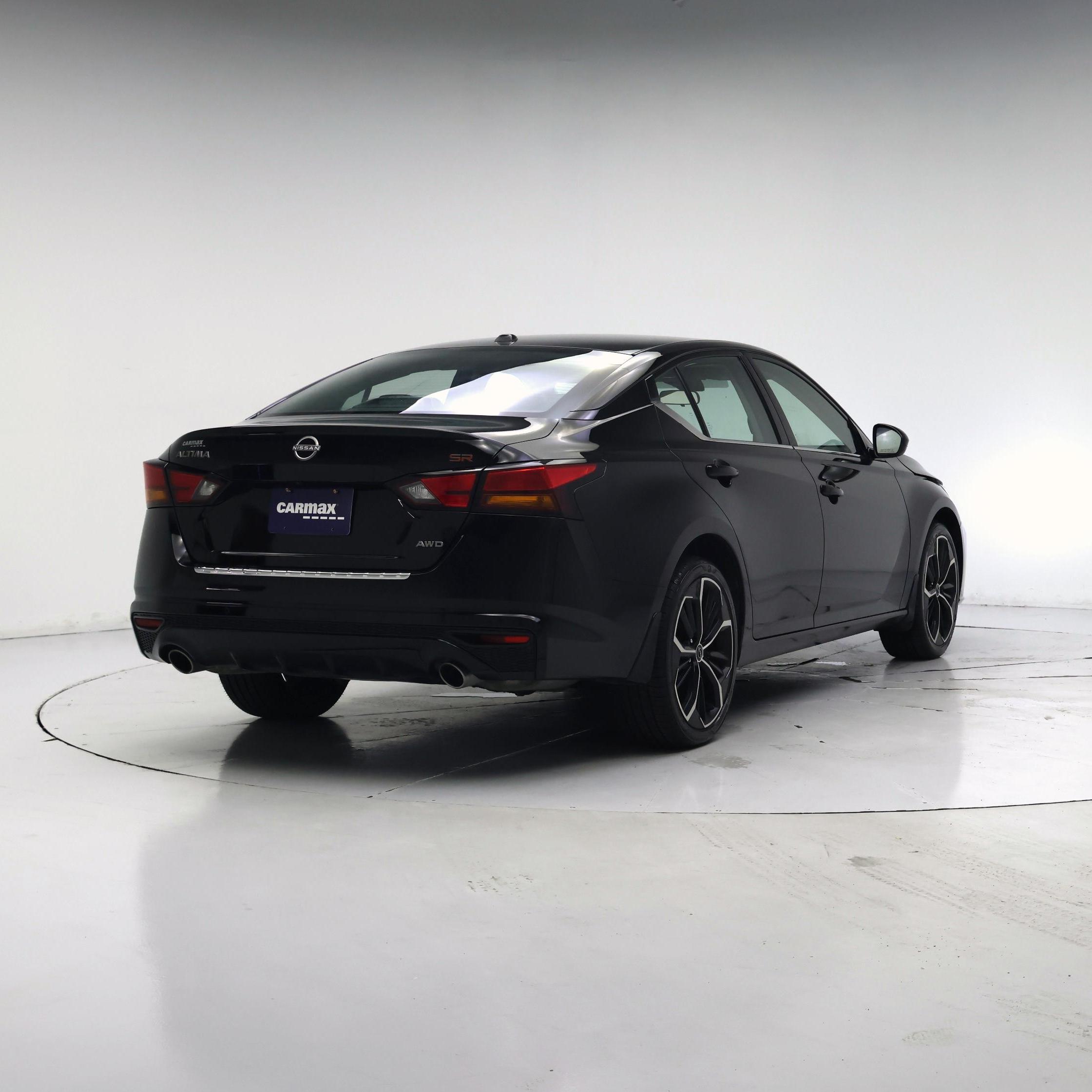 Thumbnail: 2023 Nissan Altima - 8