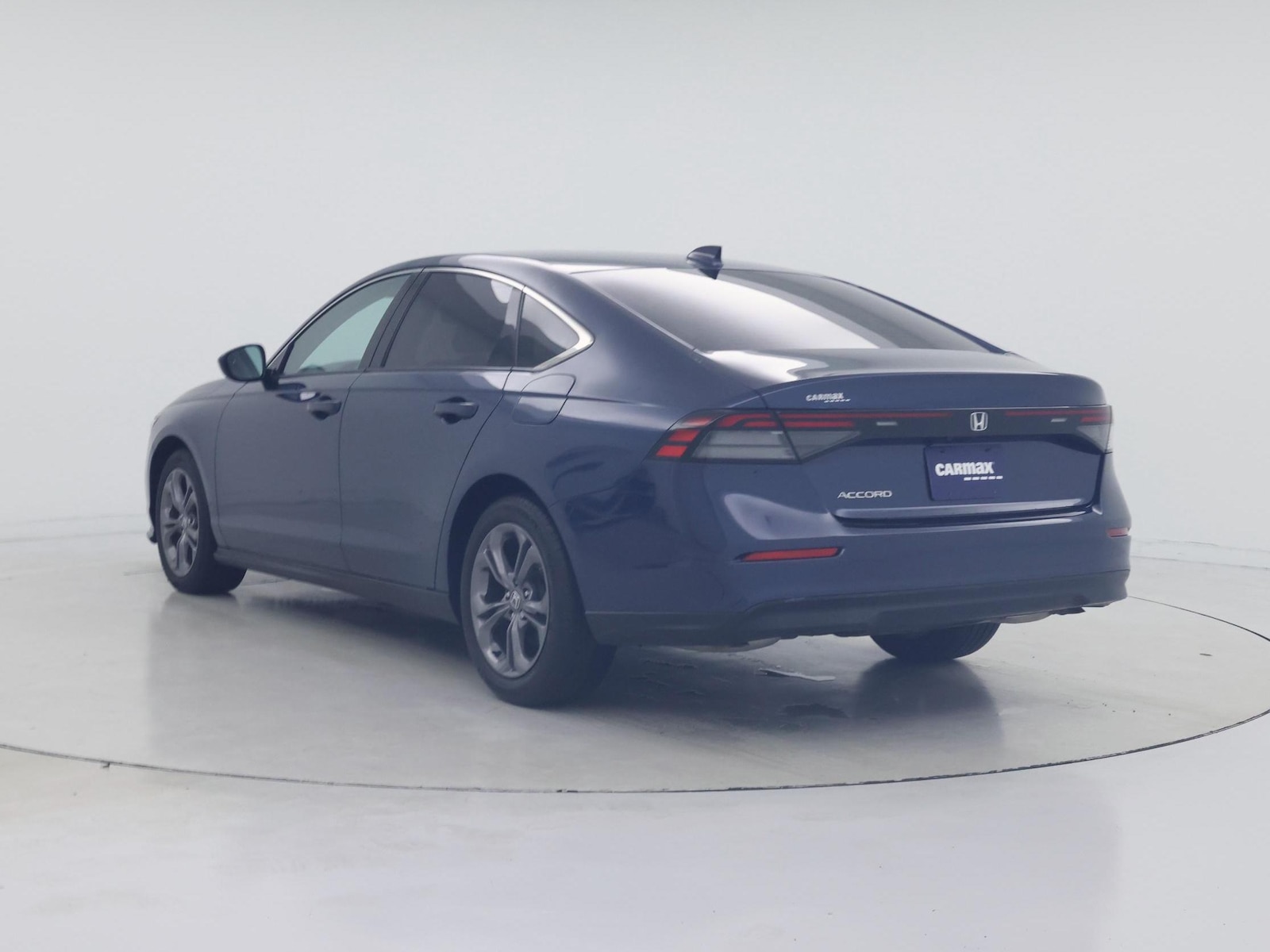 2023 Honda Accord EX - Photo 3