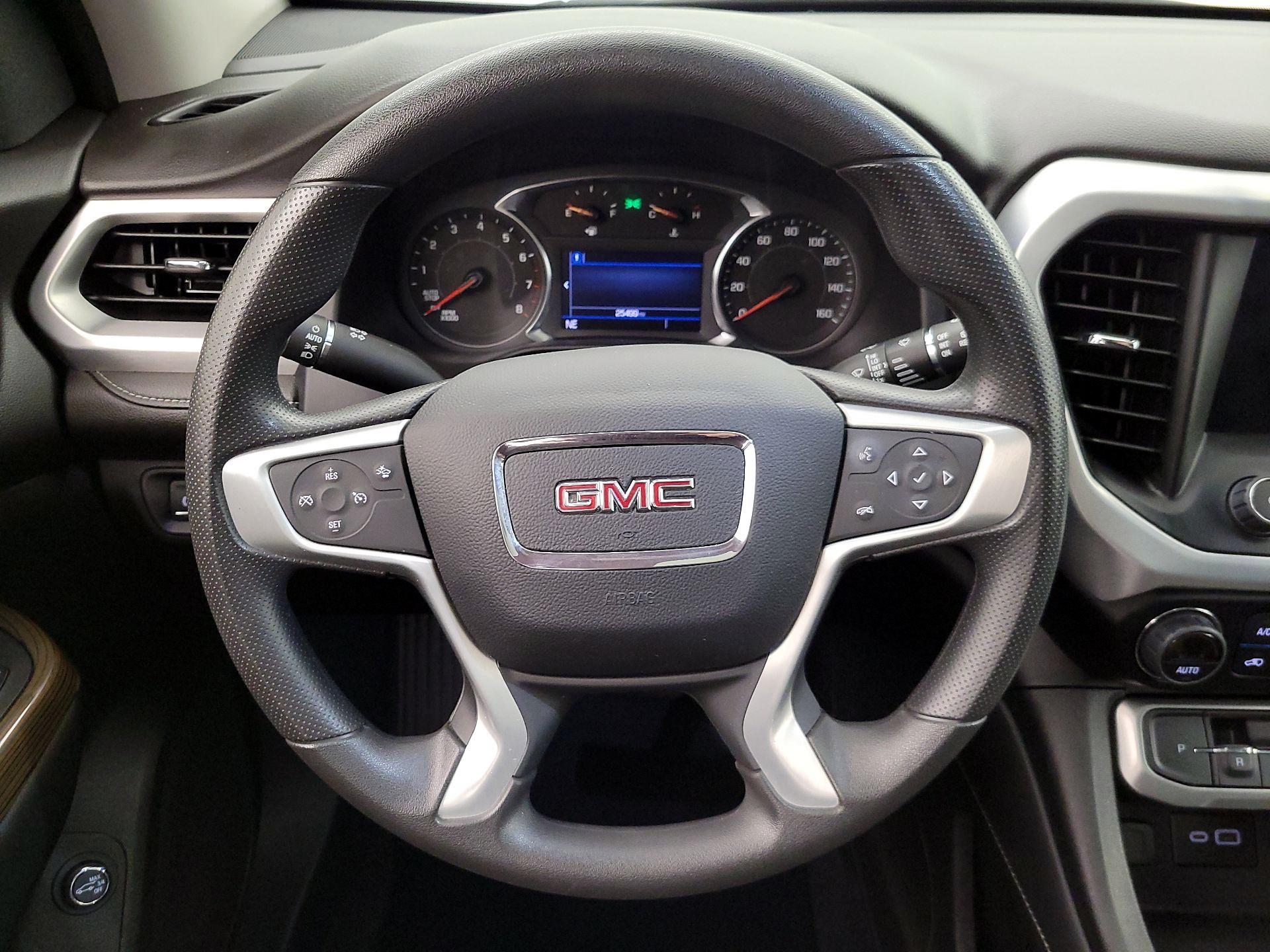 Thumbnail: 2023 GMC Acadia - 10