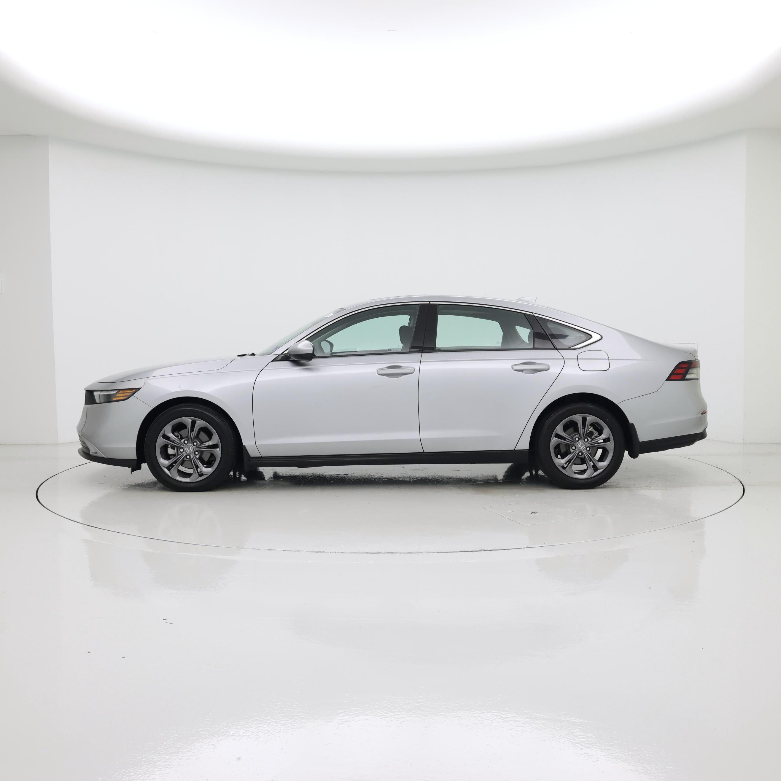 Thumbnail: 2023 Honda Accord - 3
