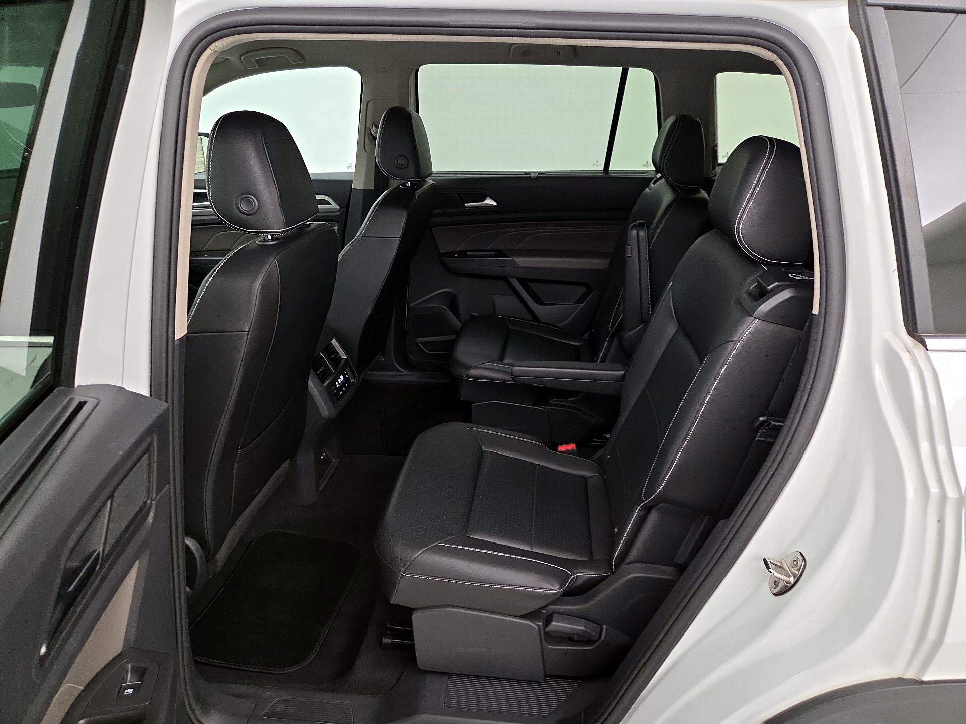 Thumbnail: 2023 Volkswagen Atlas - 19