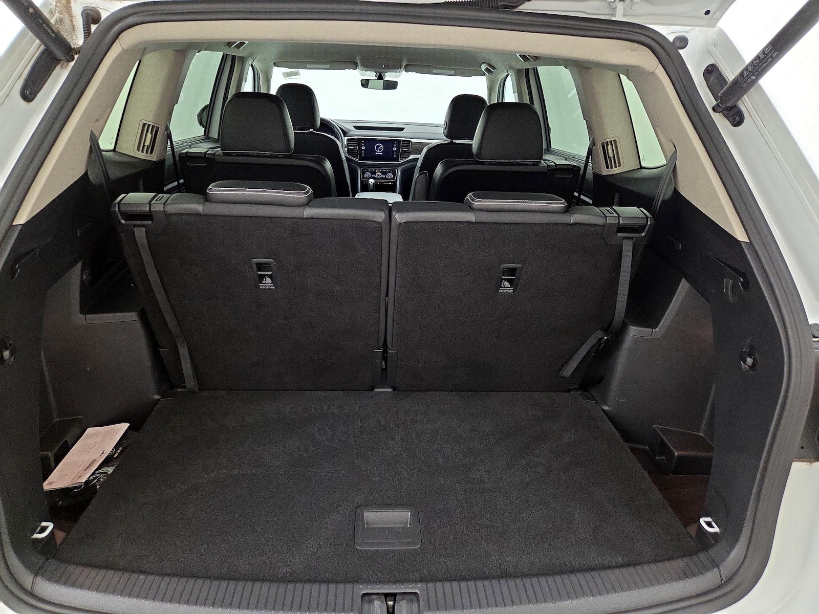 2023 Volkswagen Atlas SE w/Tech - Photo 22