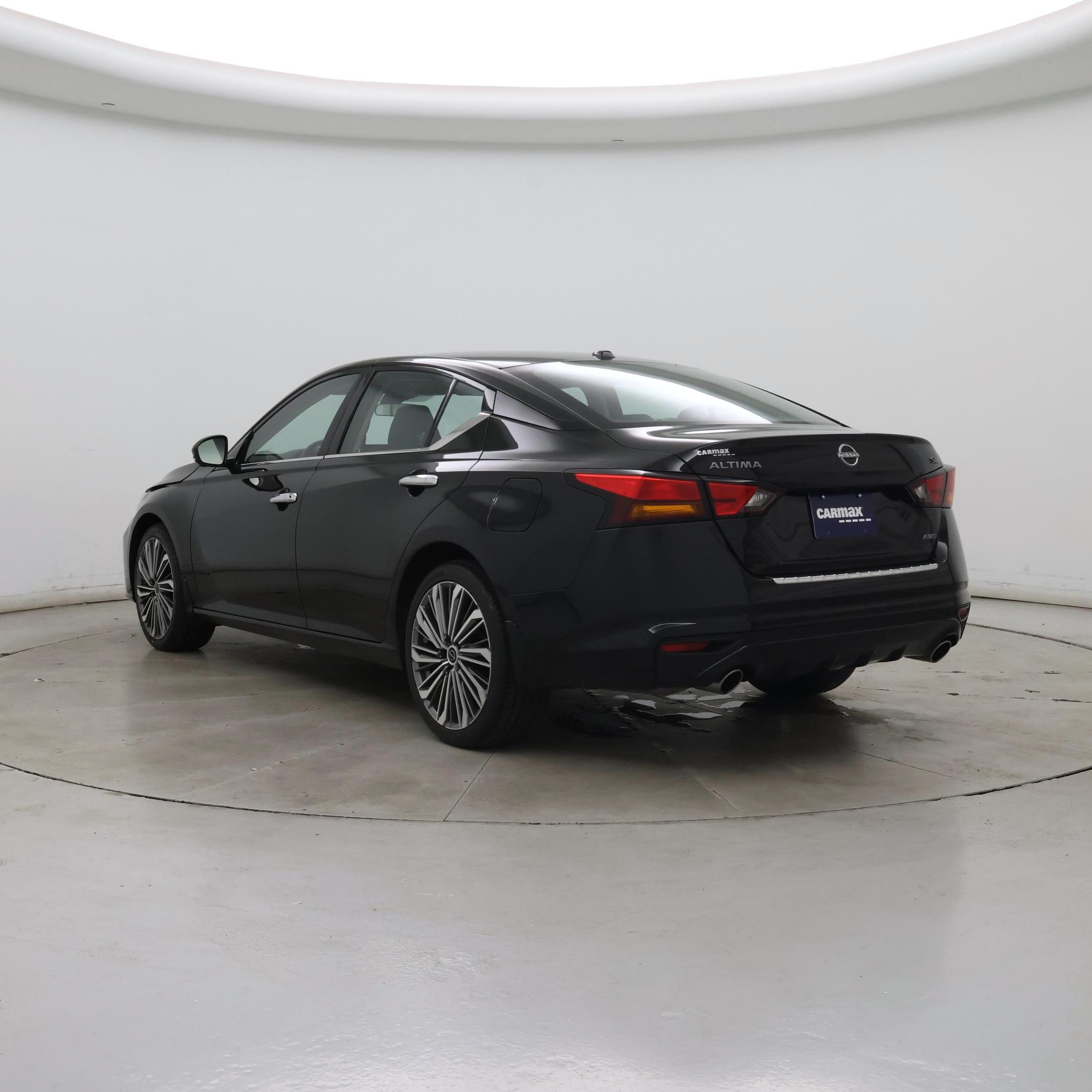 Thumbnail: 2023 Nissan Altima - 2