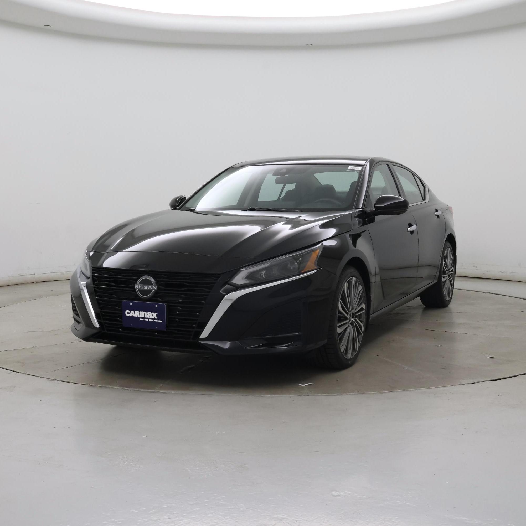Thumbnail: 2023 Nissan Altima - 4