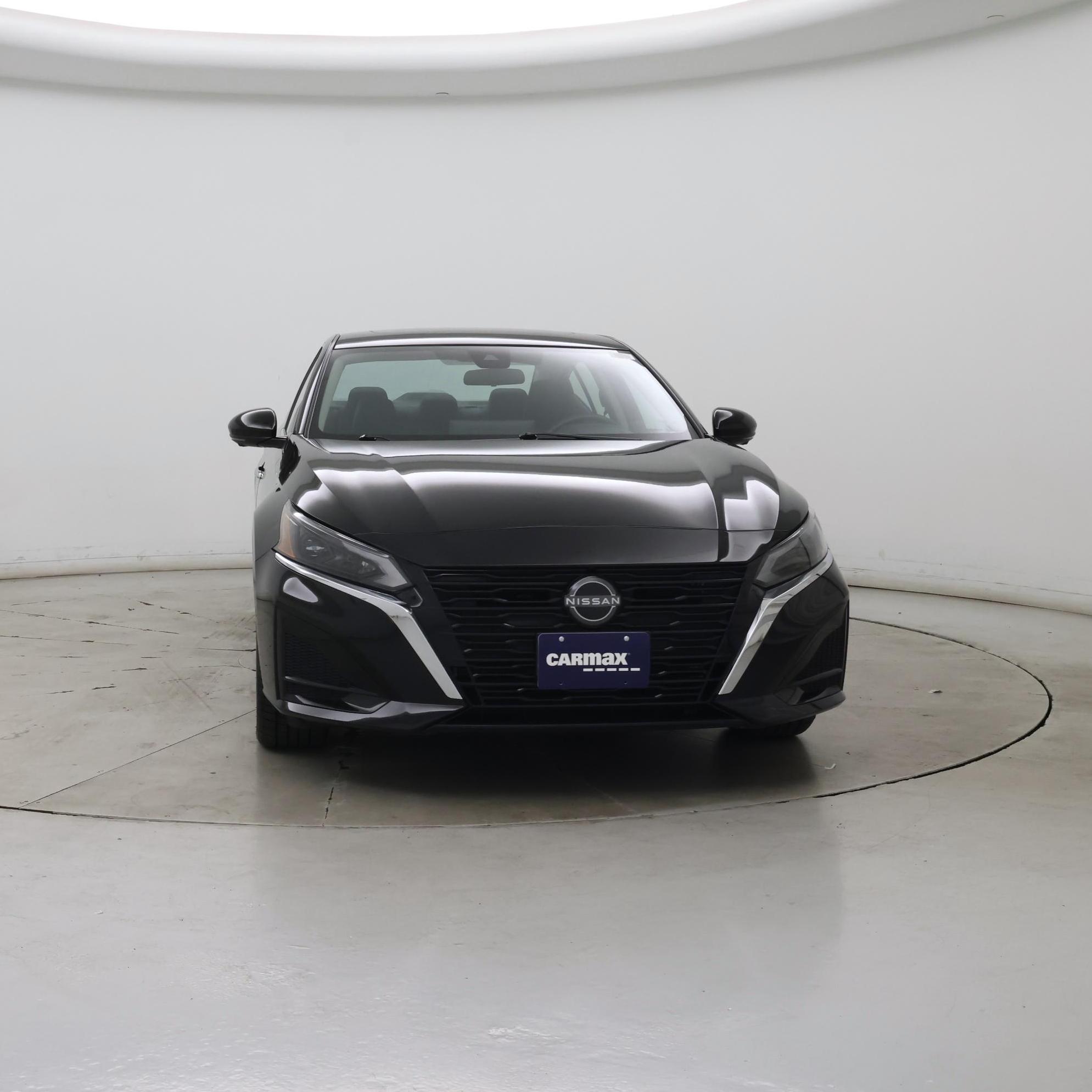 Thumbnail: 2023 Nissan Altima - 5