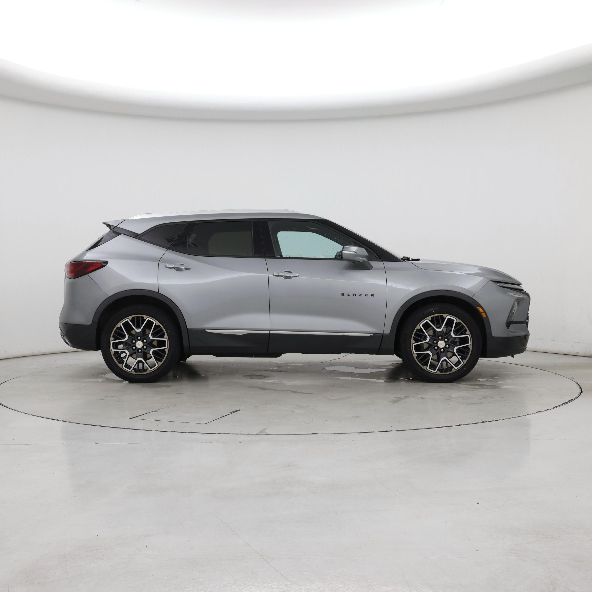 Thumbnail: 2023 Chevrolet Blazer - 7