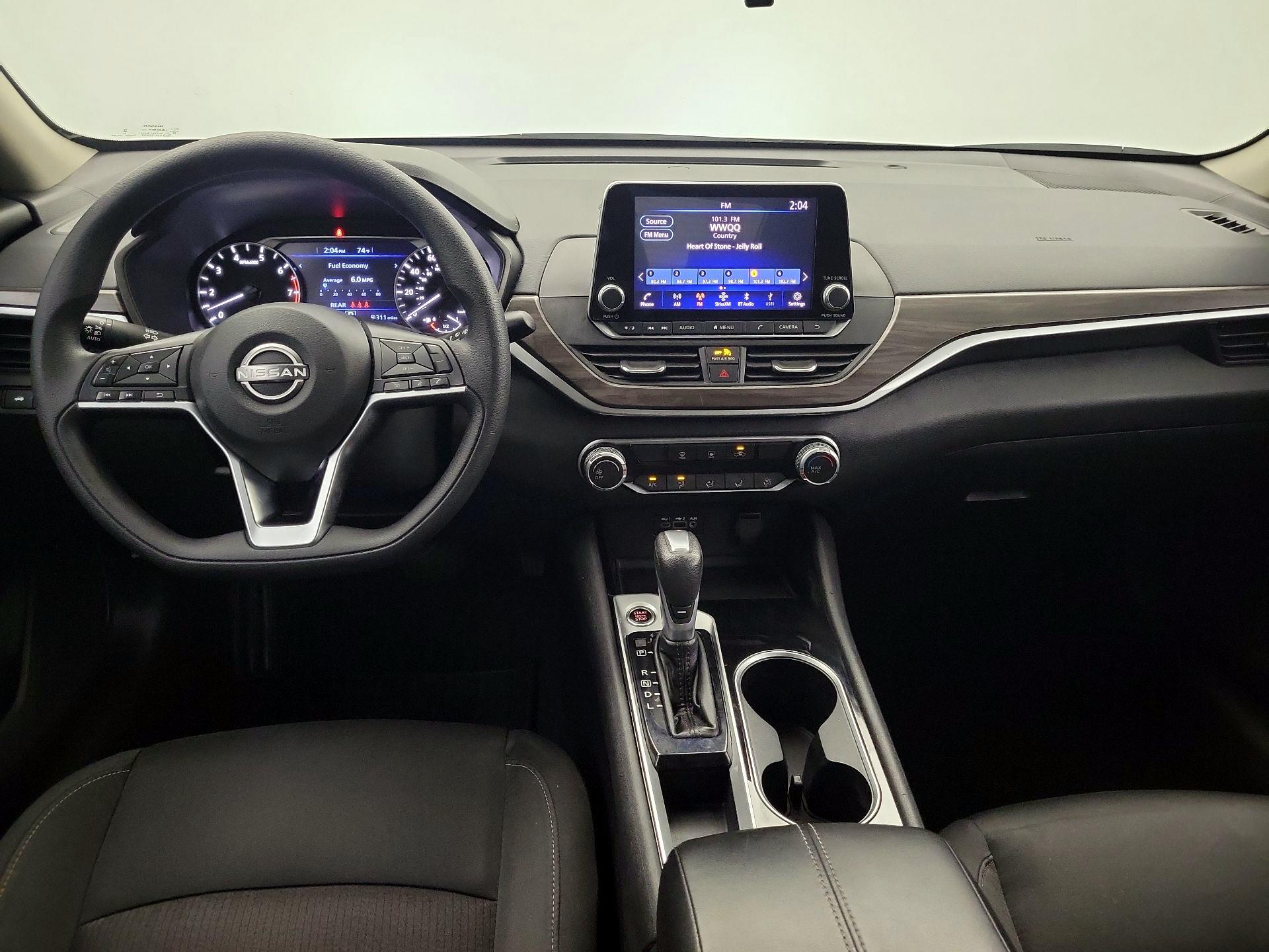 Thumbnail: 2024 Nissan Altima - 9