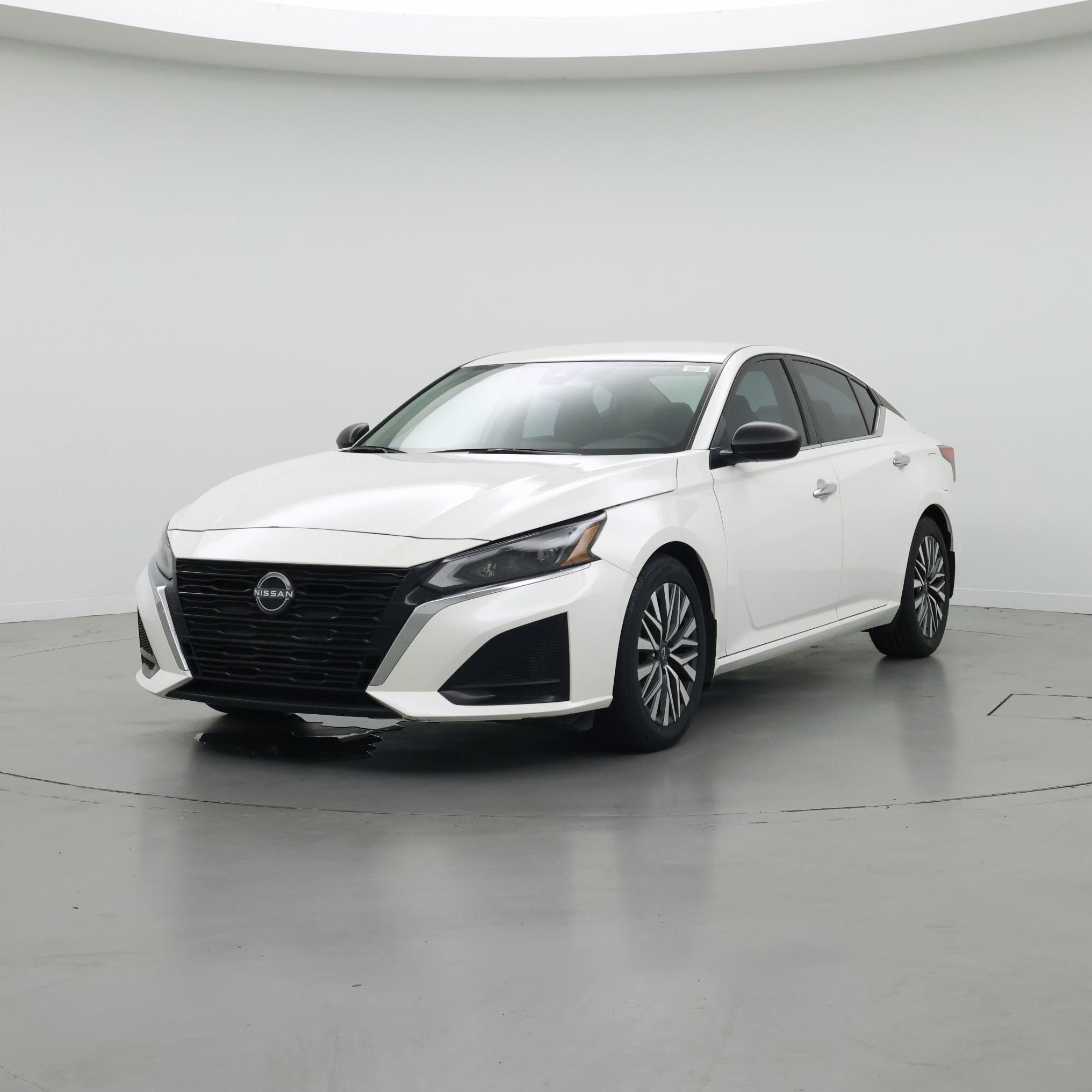Thumbnail: 2024 Nissan Altima - 4