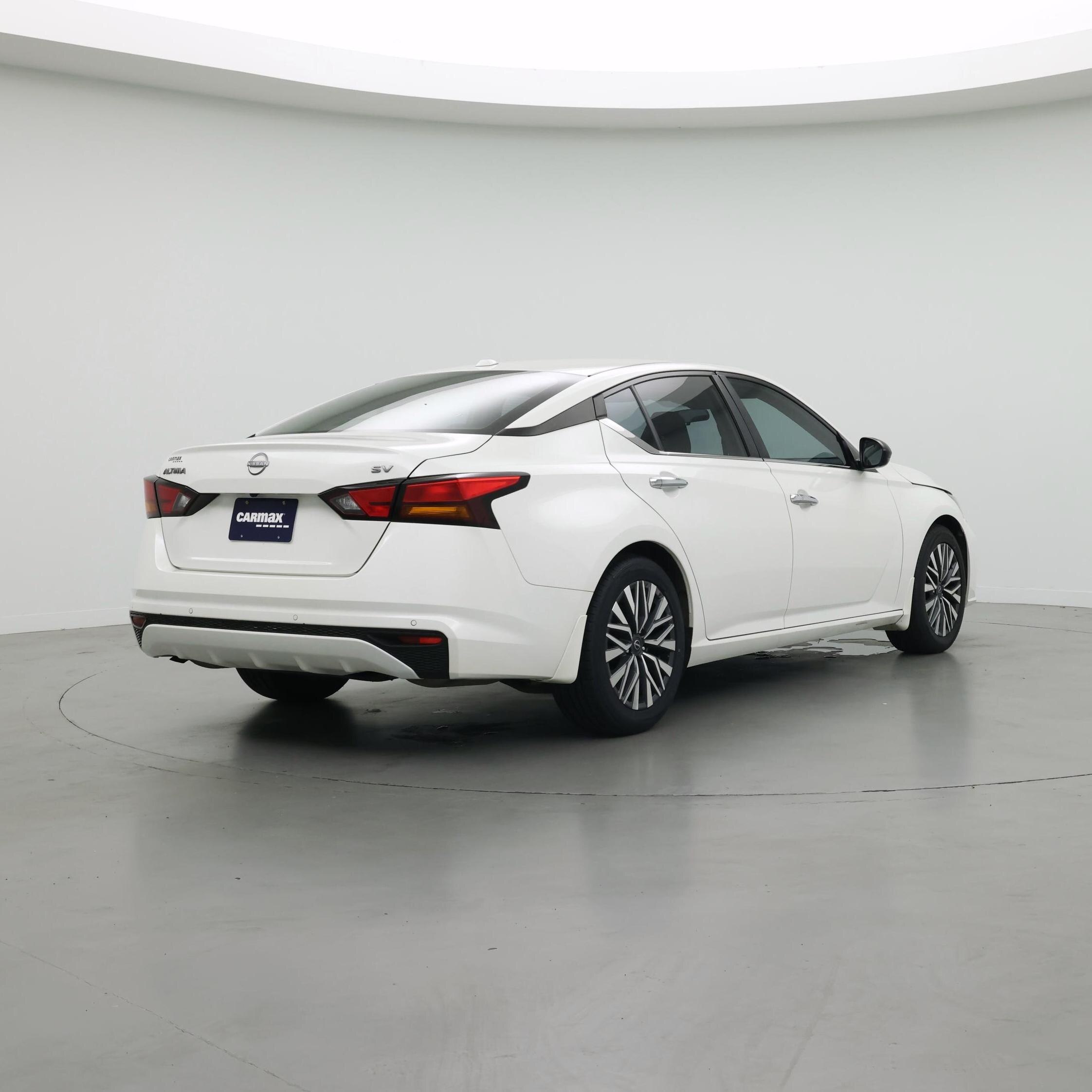 Thumbnail: 2024 Nissan Altima - 8
