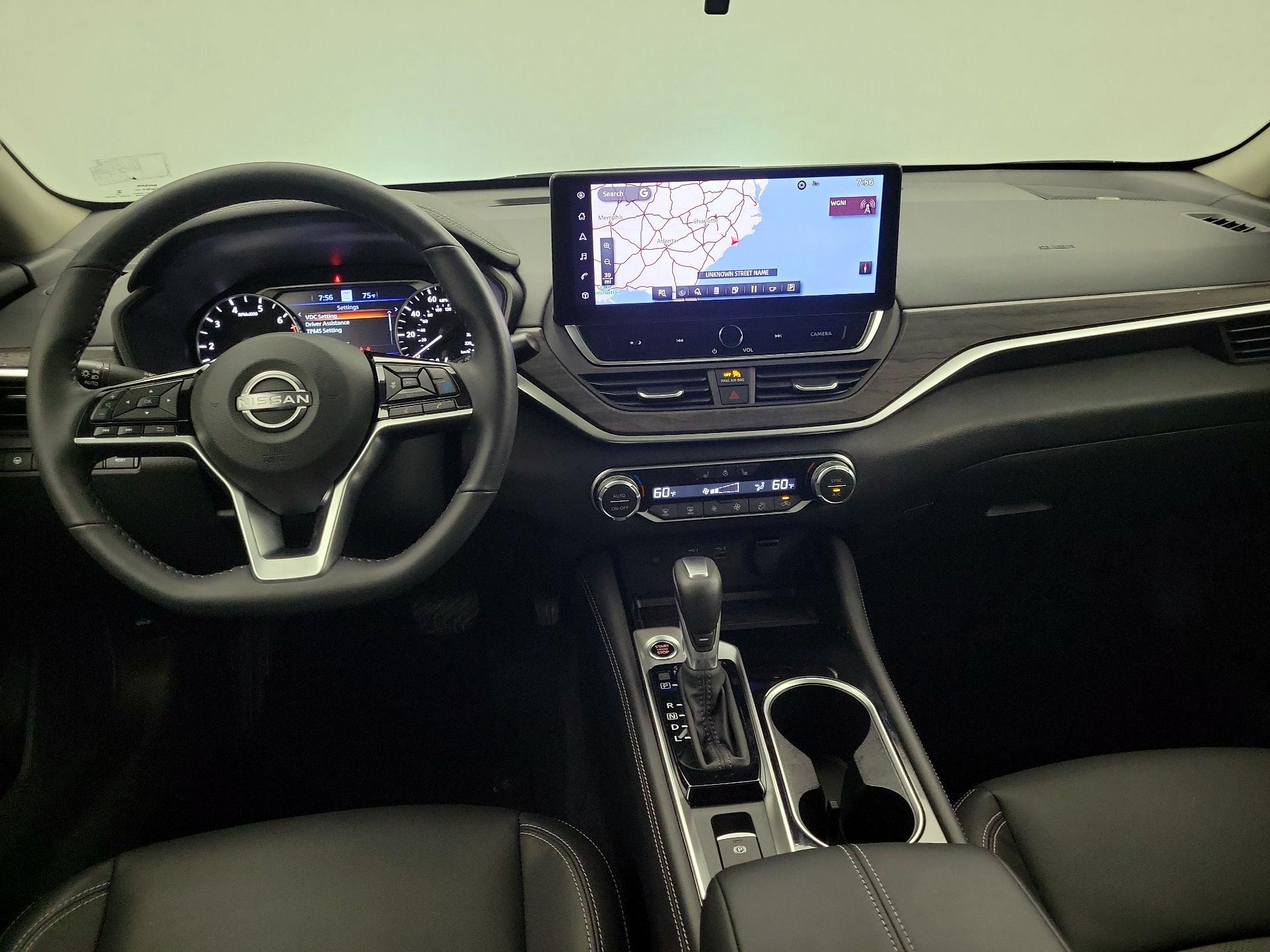 Thumbnail: 2025 Nissan Altima - 9
