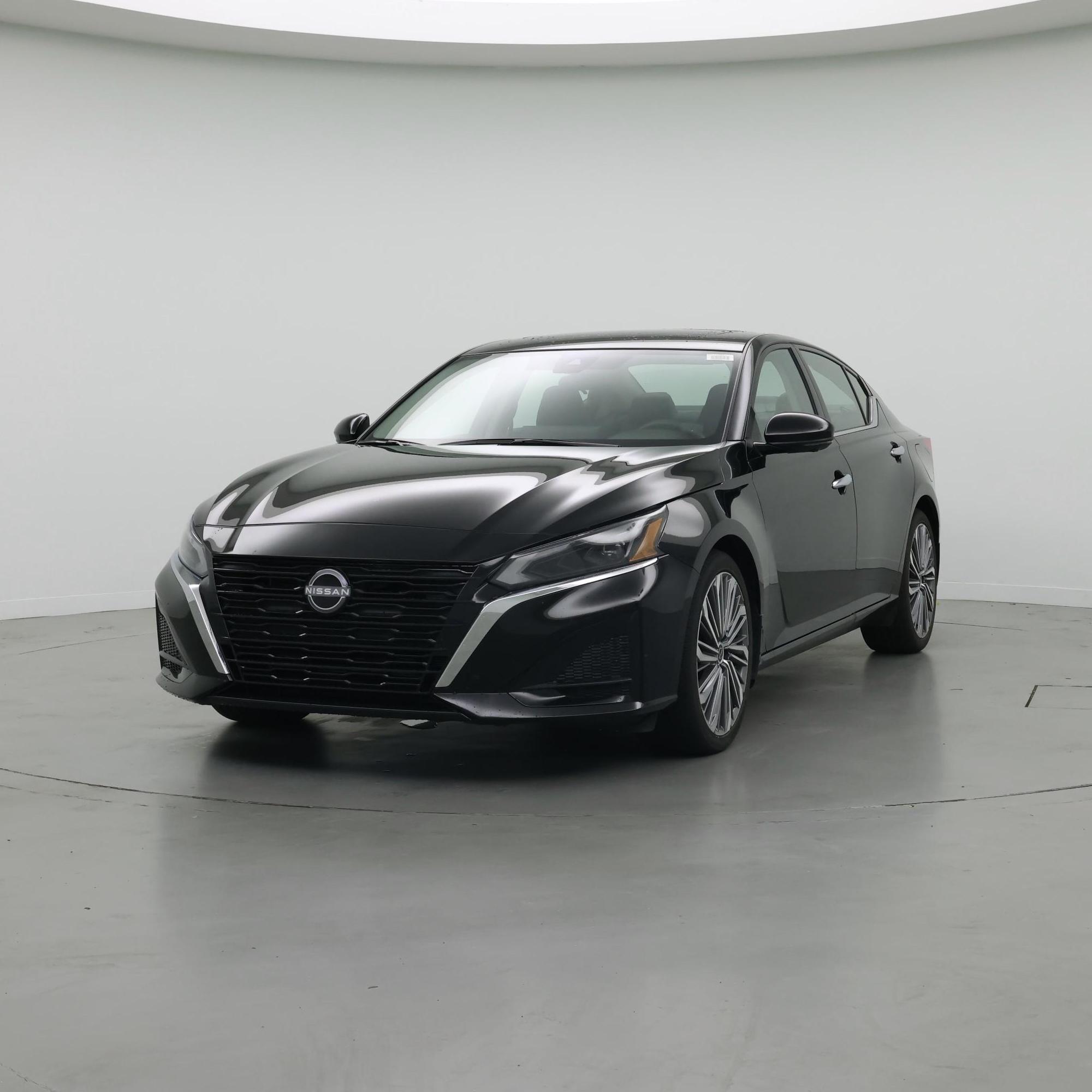 Thumbnail: 2025 Nissan Altima - 4