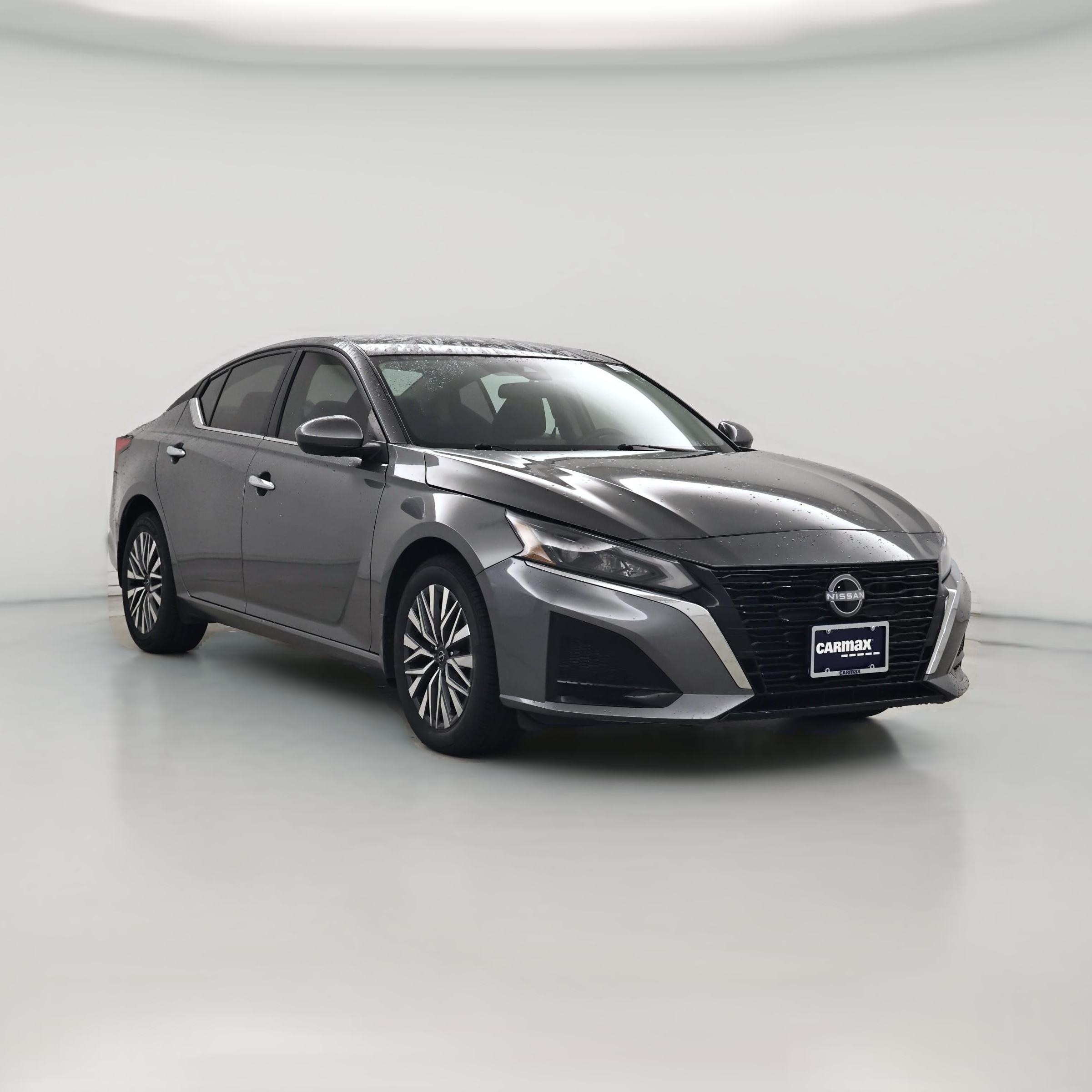Thumbnail: 2023 Nissan Altima - 1