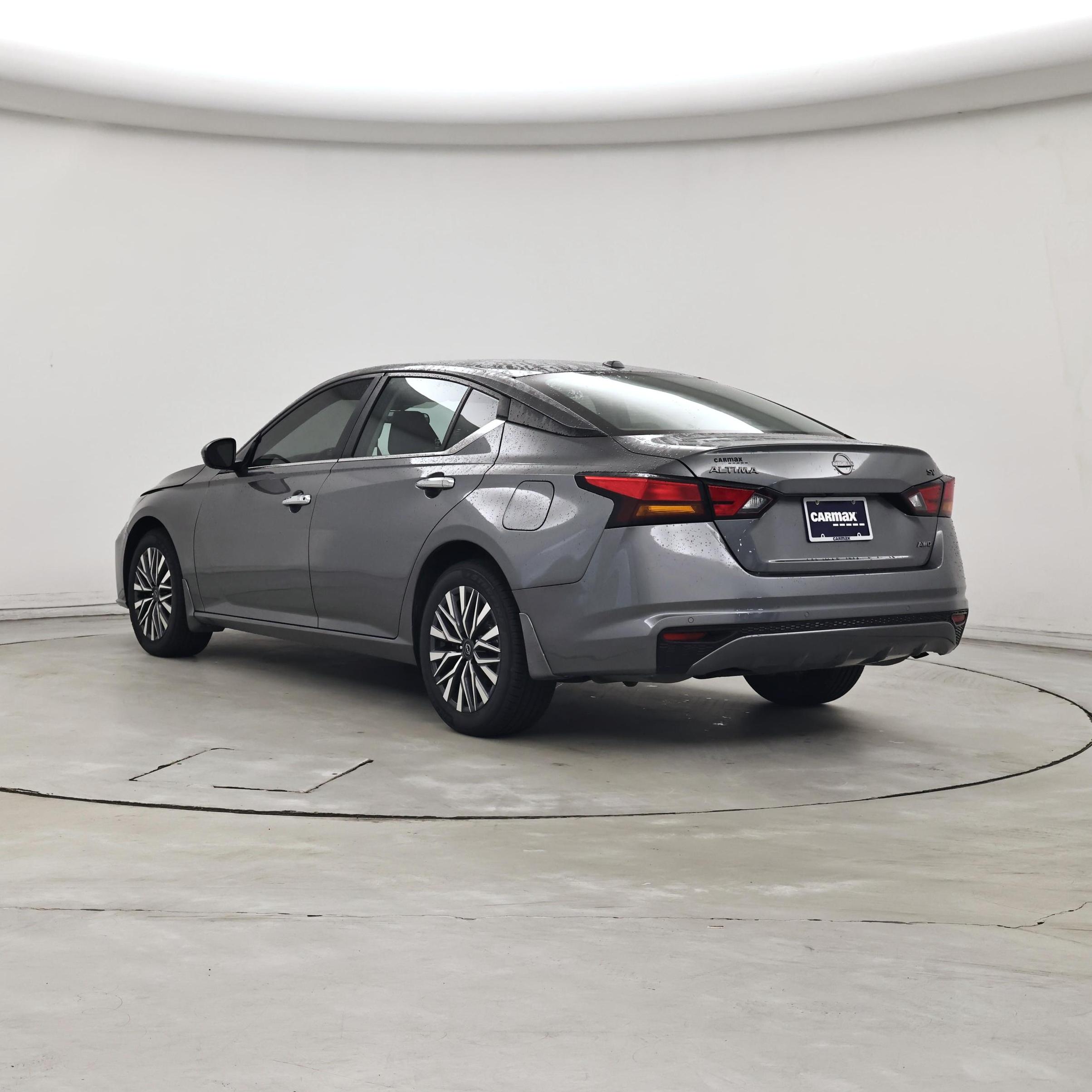 Thumbnail: 2023 Nissan Altima - 2