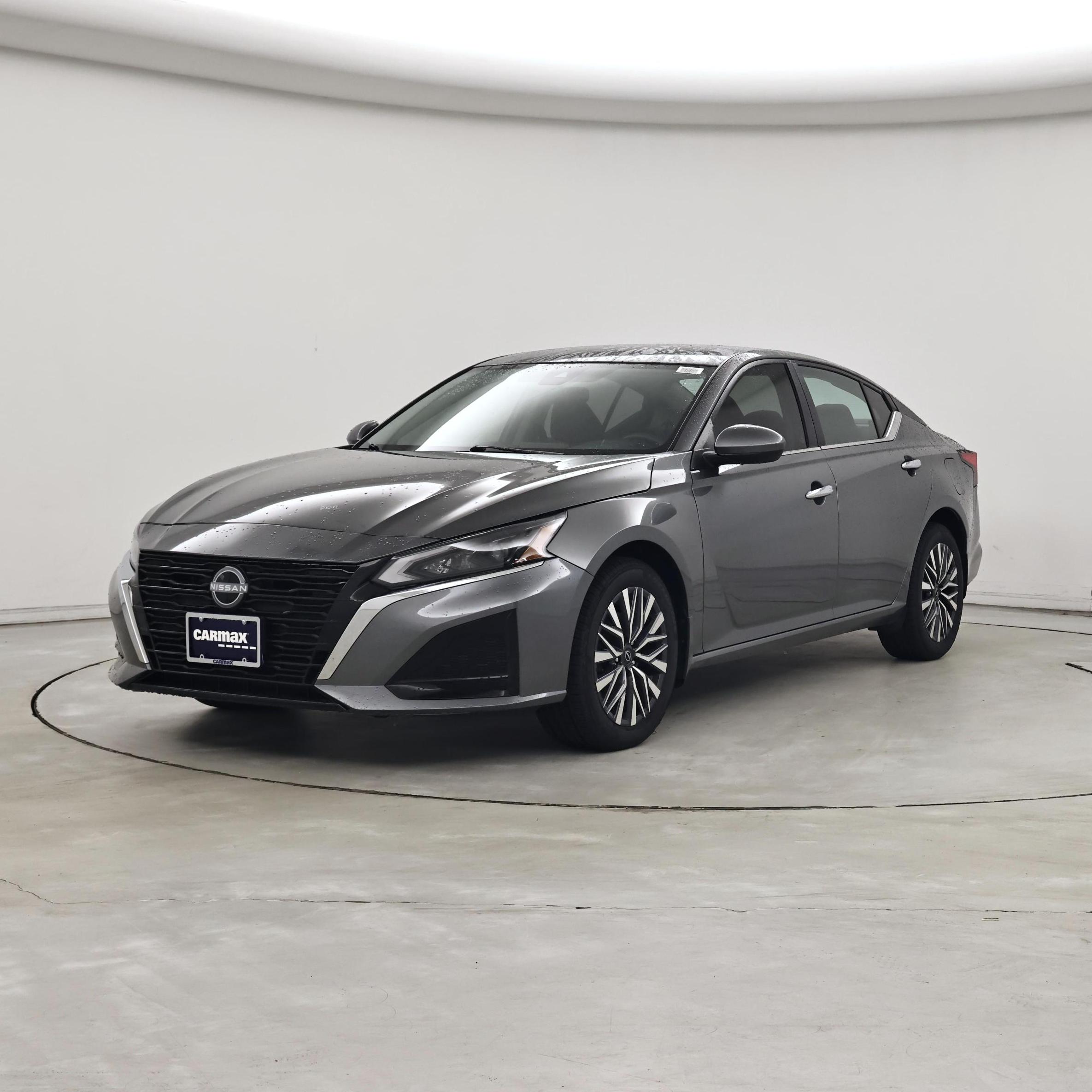 Thumbnail: 2023 Nissan Altima - 4