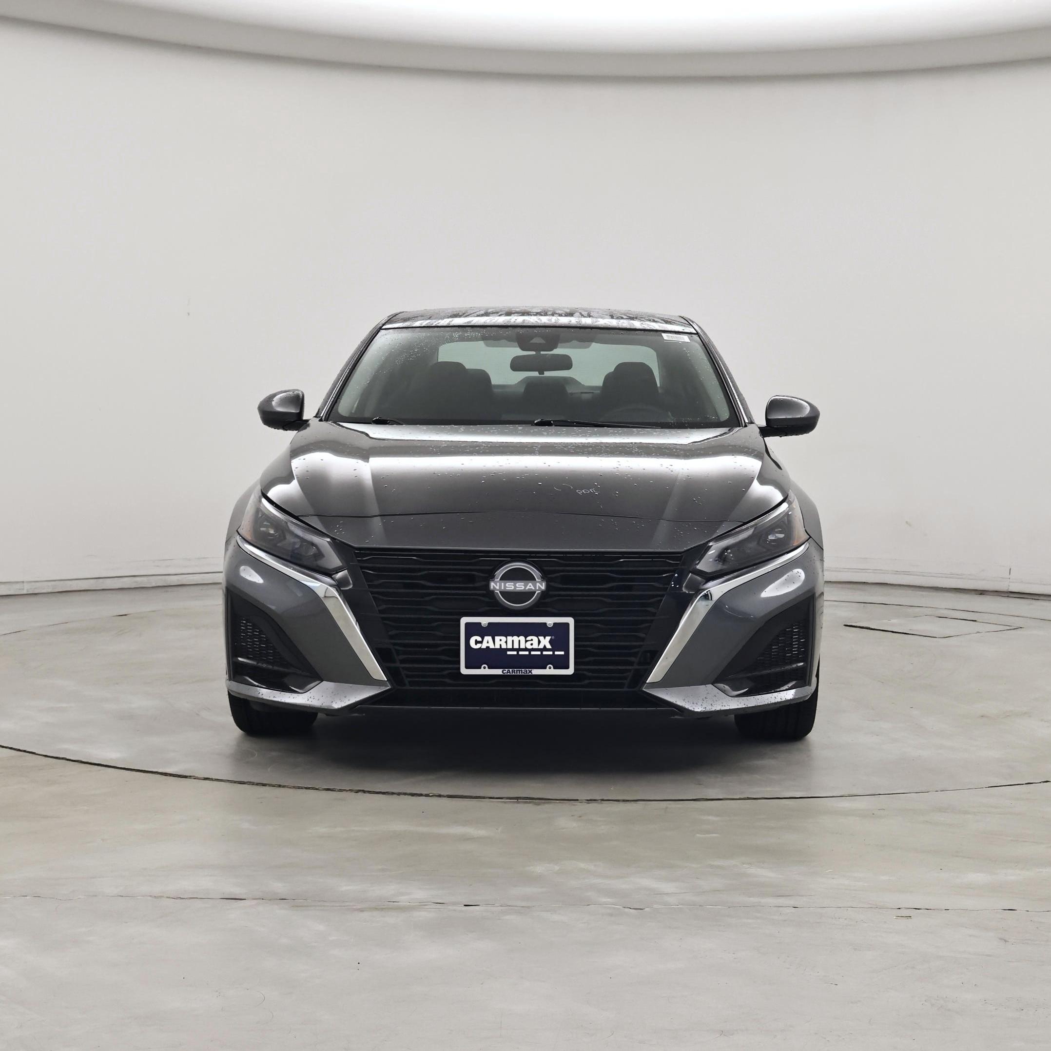 Thumbnail: 2023 Nissan Altima - 5