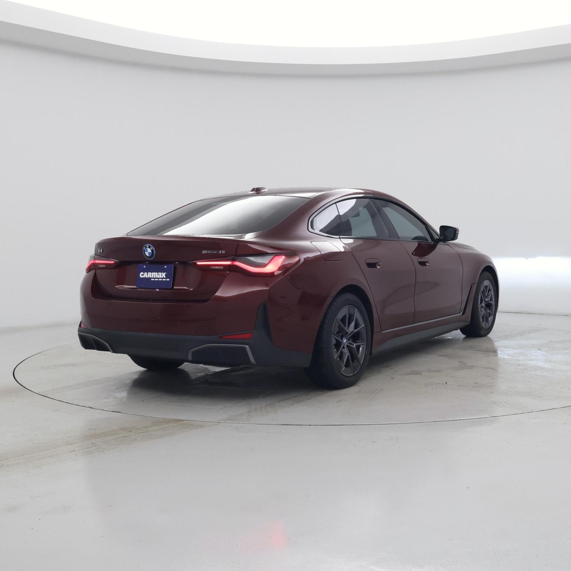 Thumbnail: 2023 BMW i4 - 8