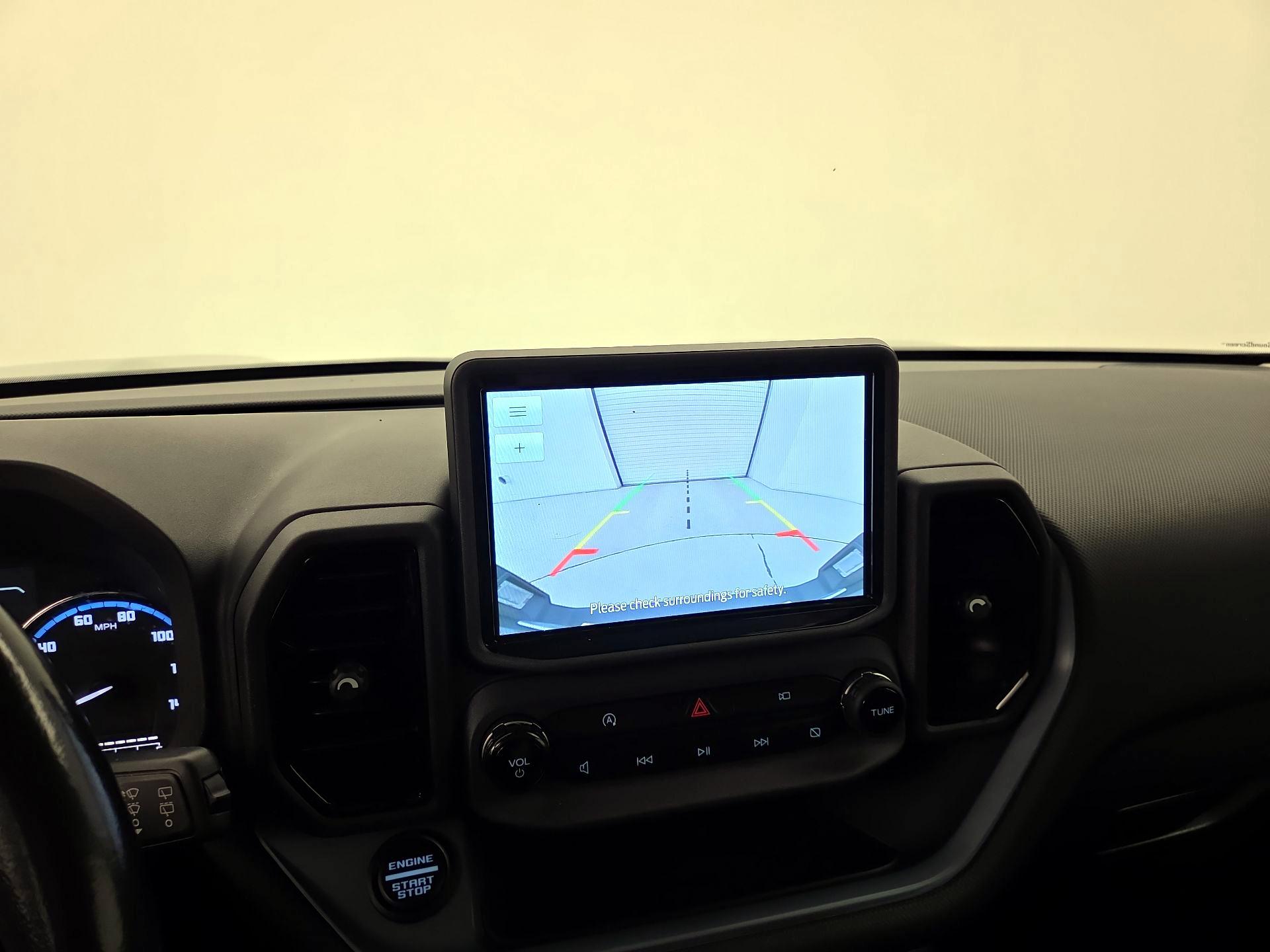 Thumbnail: 2022 Ford Bronco Sport - 14