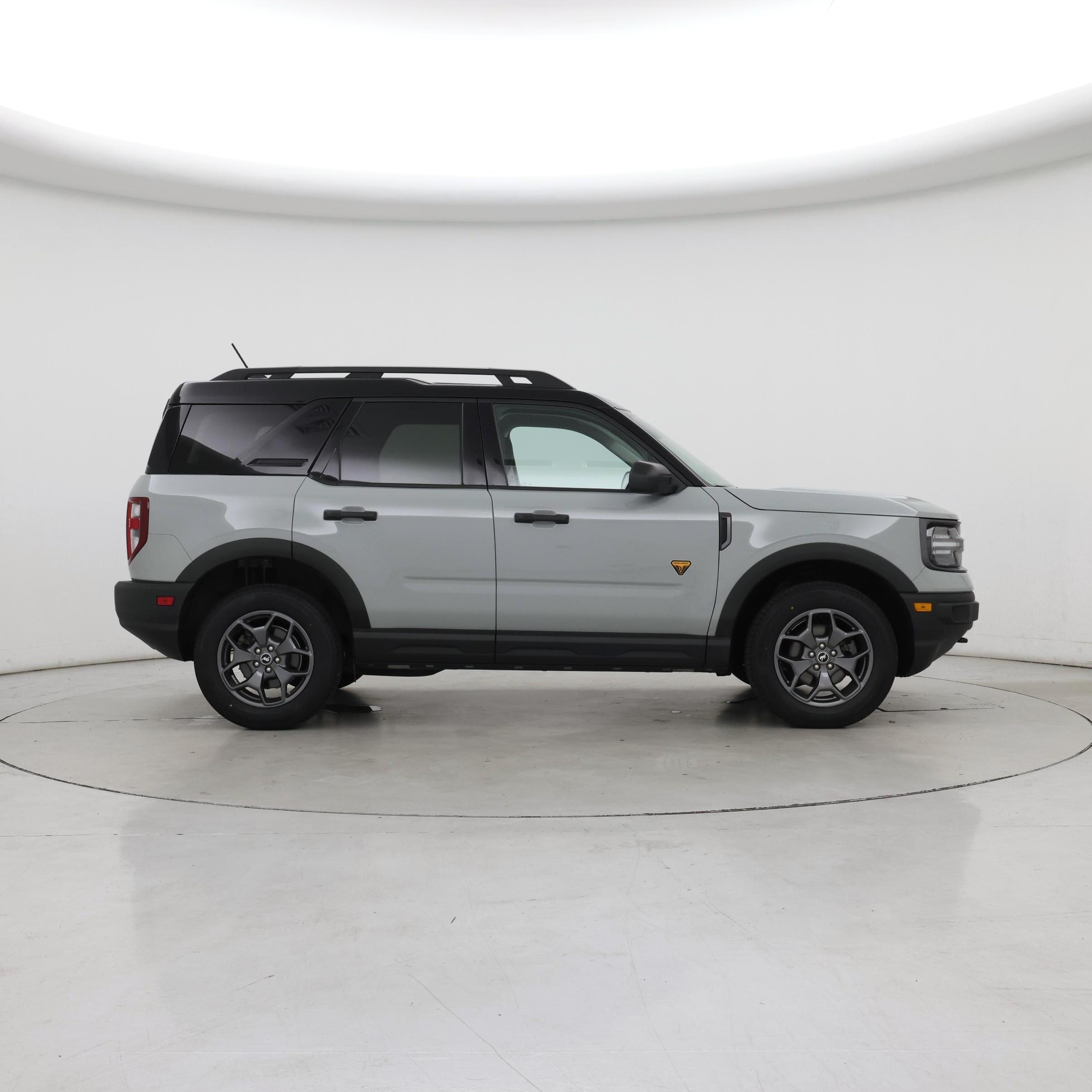 Thumbnail: 2022 Ford Bronco Sport - 7