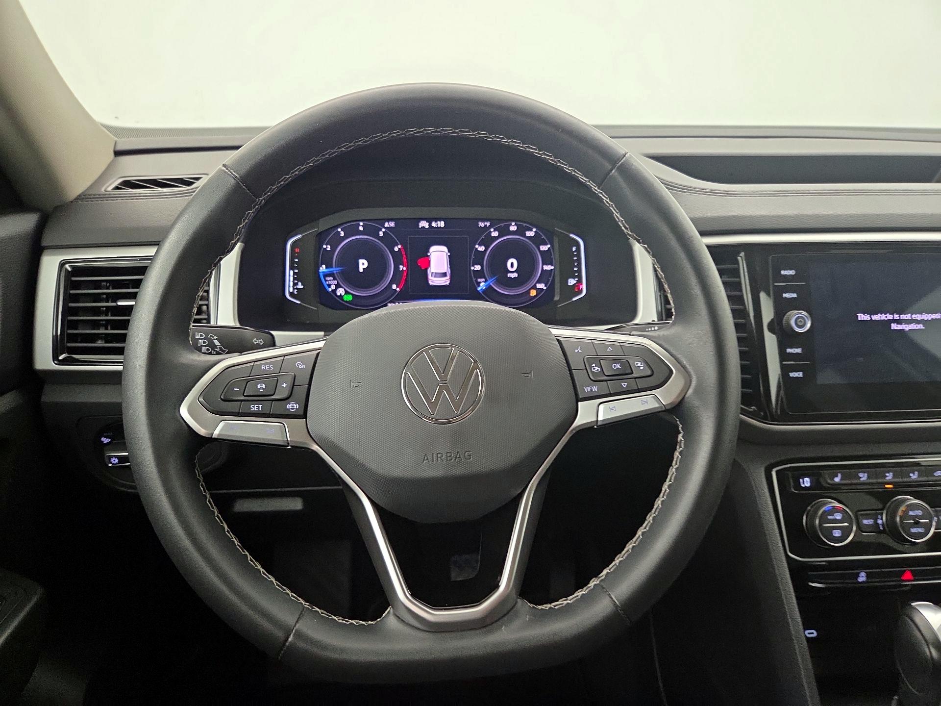 Thumbnail: 2023 Volkswagen Atlas - 10