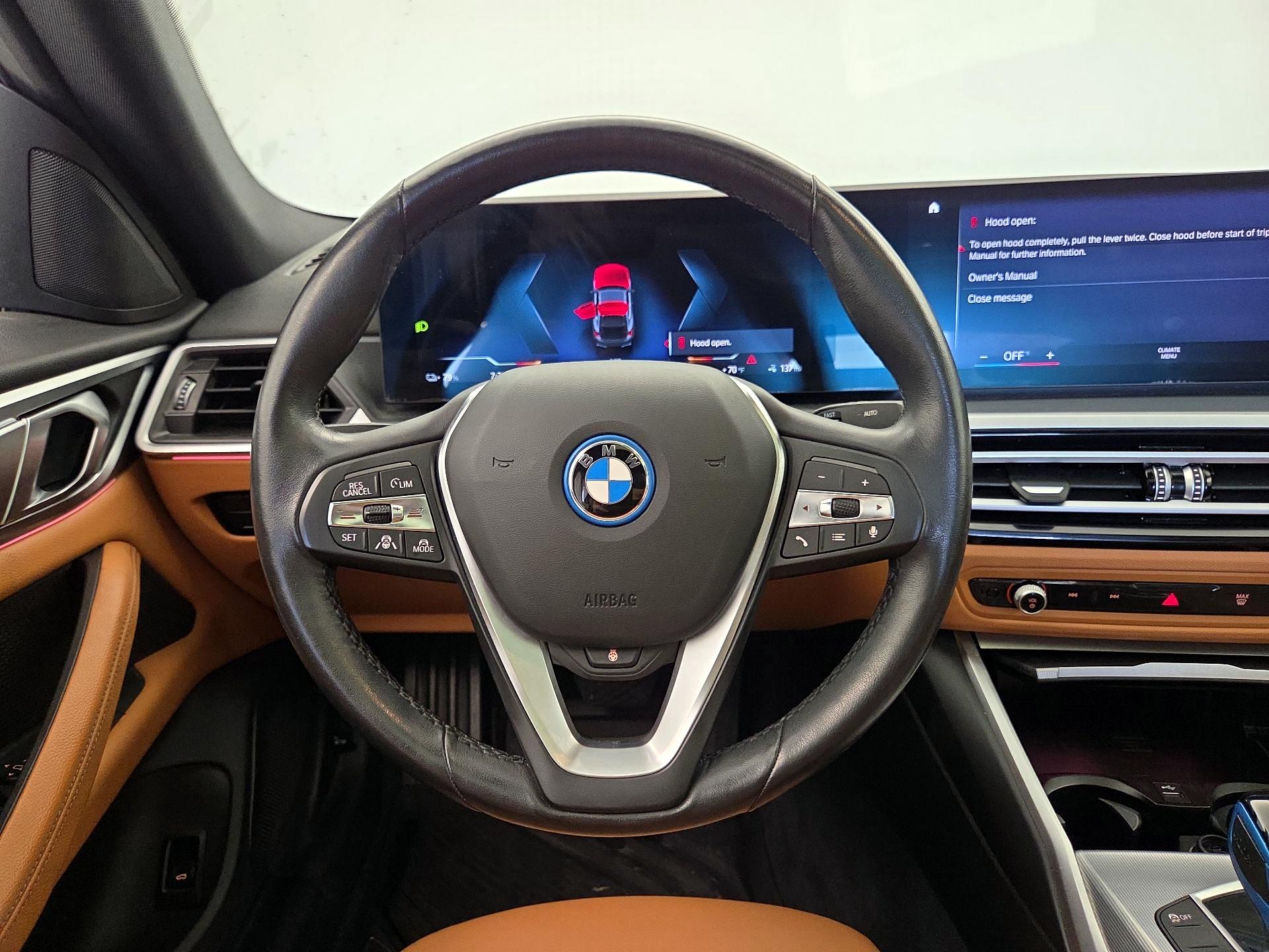Thumbnail: 2023 BMW i4 - 10