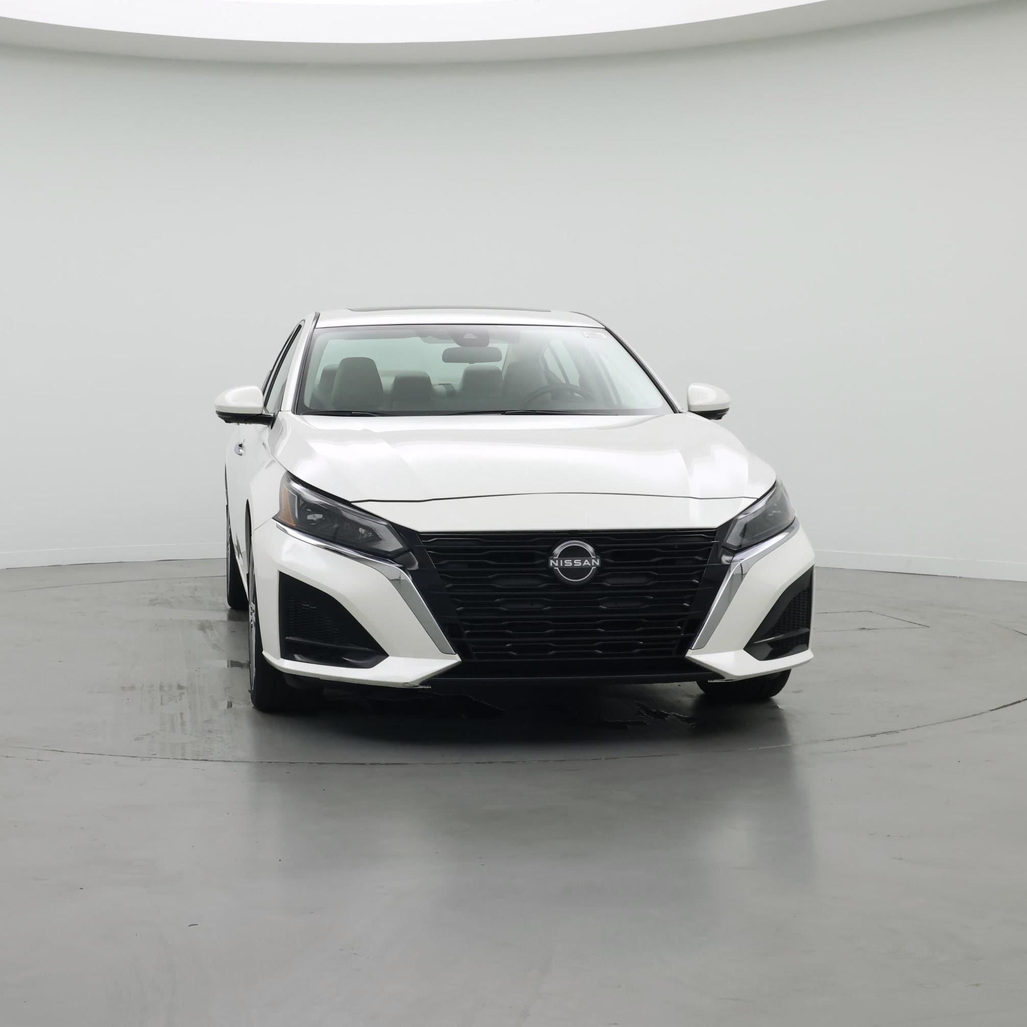 Thumbnail: 2023 Nissan Altima - 5