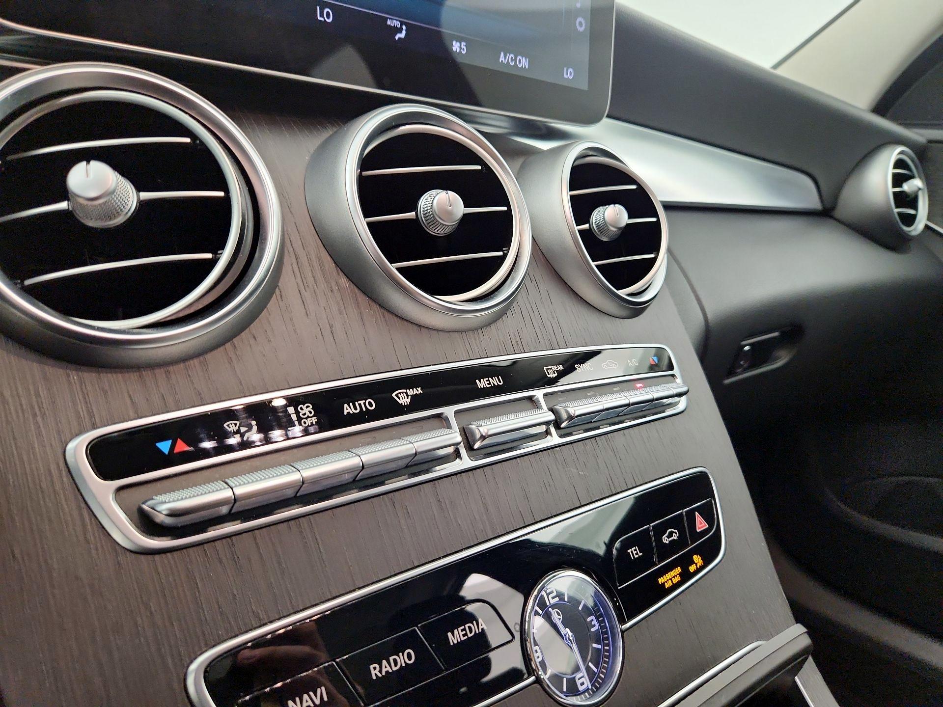 Thumbnail: 2021 Mercedes-Benz C-Class - 14