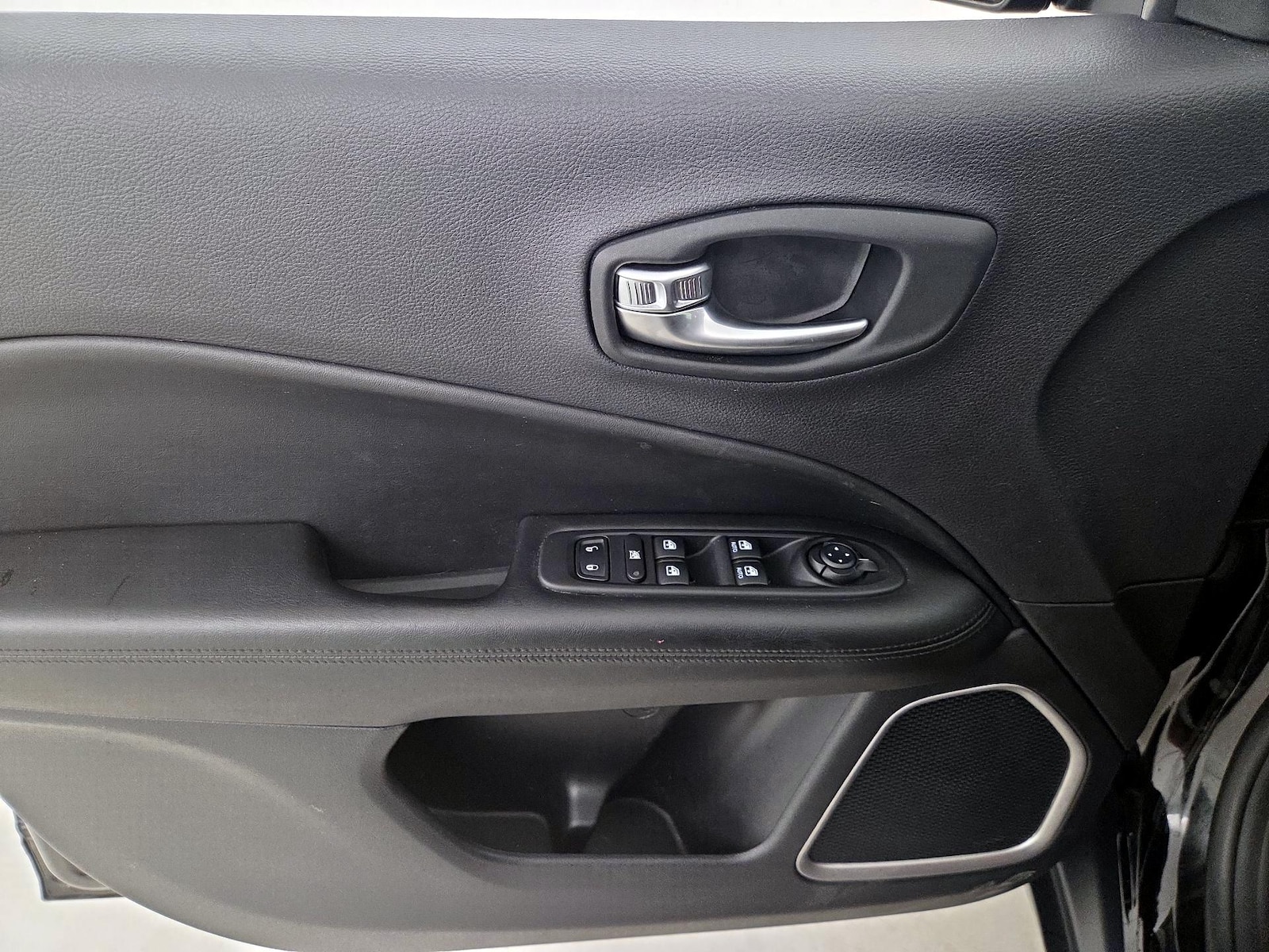 2021 Jeep Compass Altitude - Photo 13
