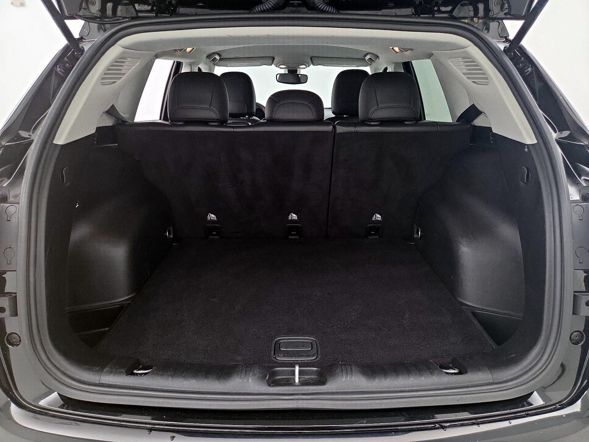 Thumbnail: 2021 Jeep Compass - 20