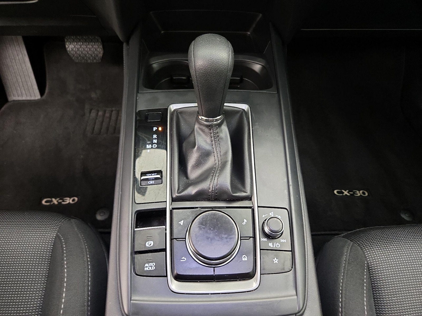 2024 Mazda CX-30 S - Photo 18
