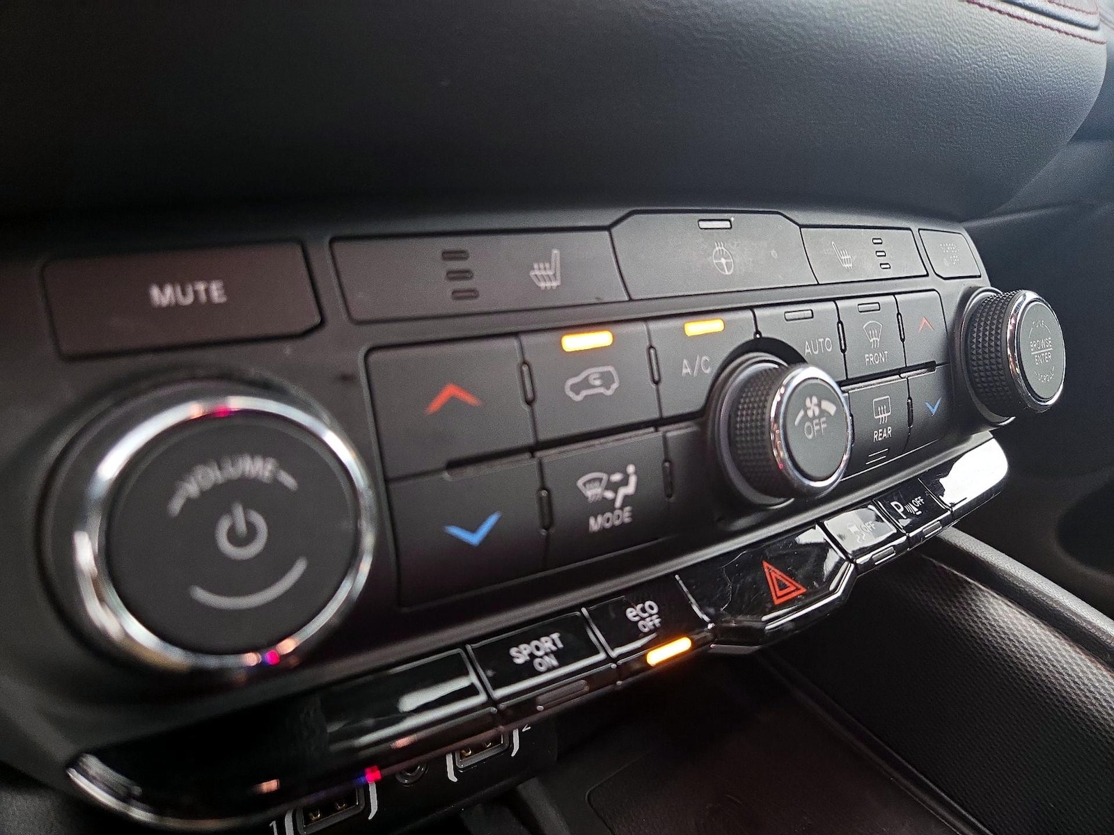2022 Dodge Durango R/T - Photo 18