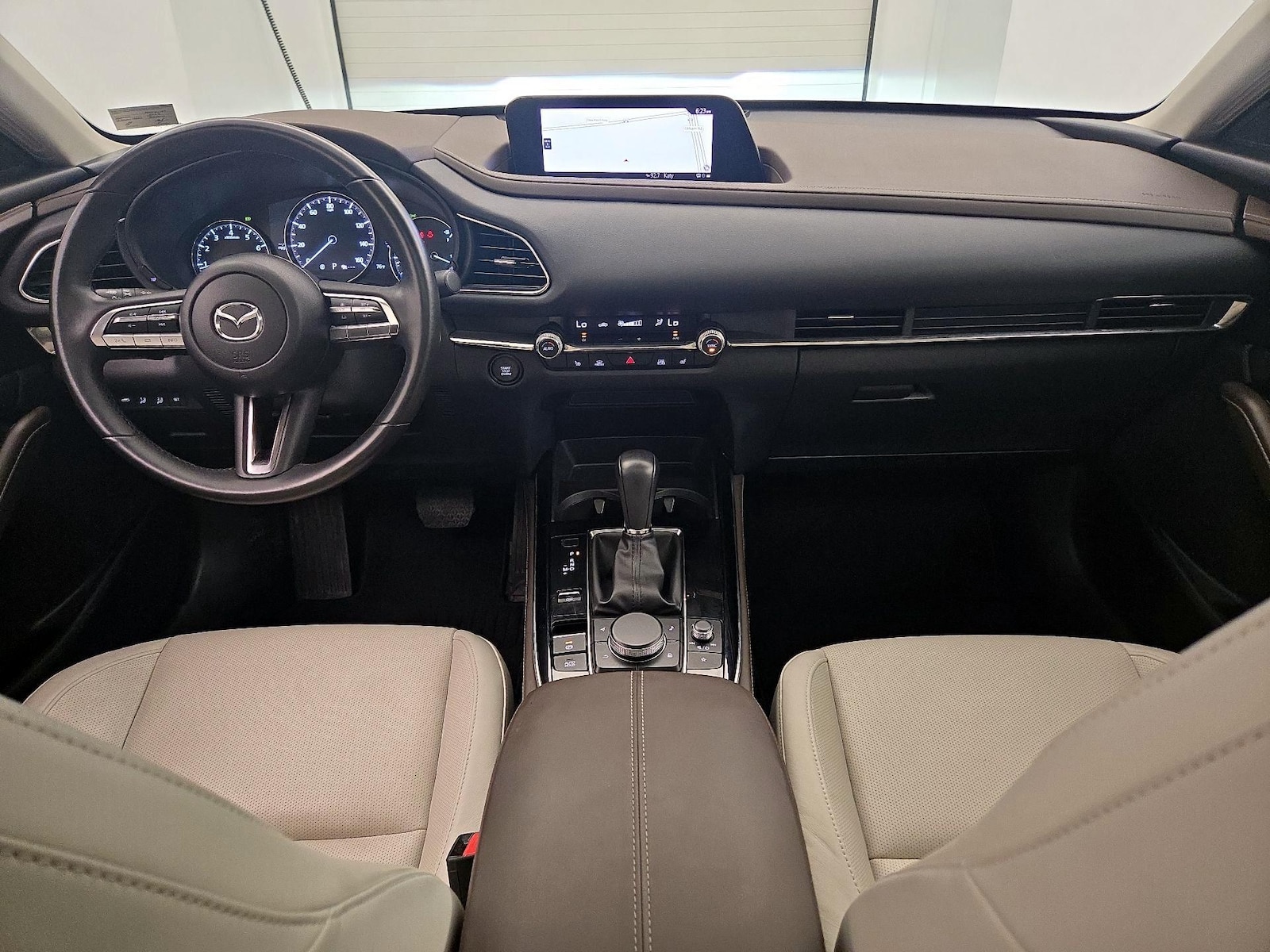 2023 Mazda CX-30 Premium - Photo 10