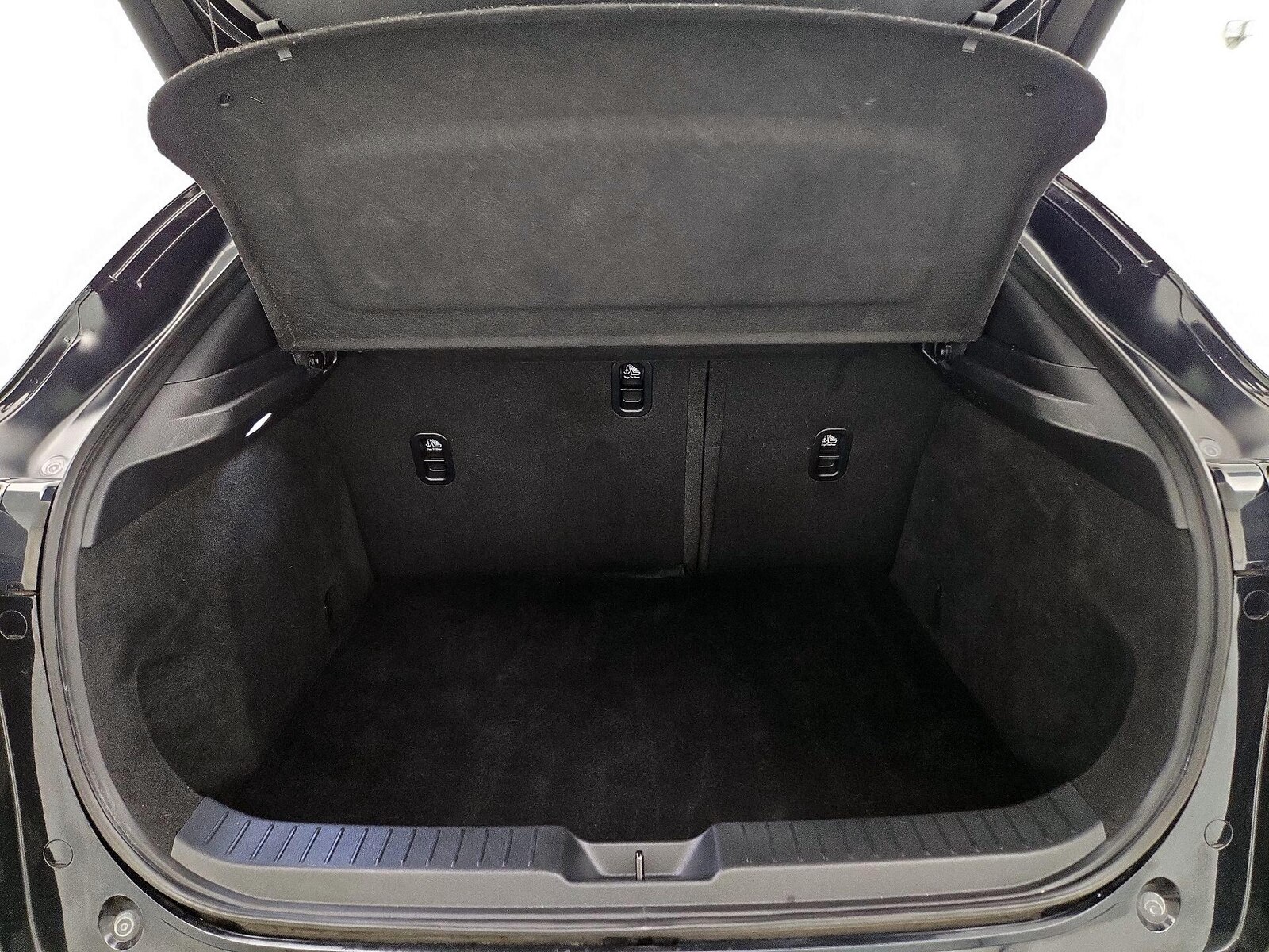 2023 Mazda CX-30 Premium - Photo 23