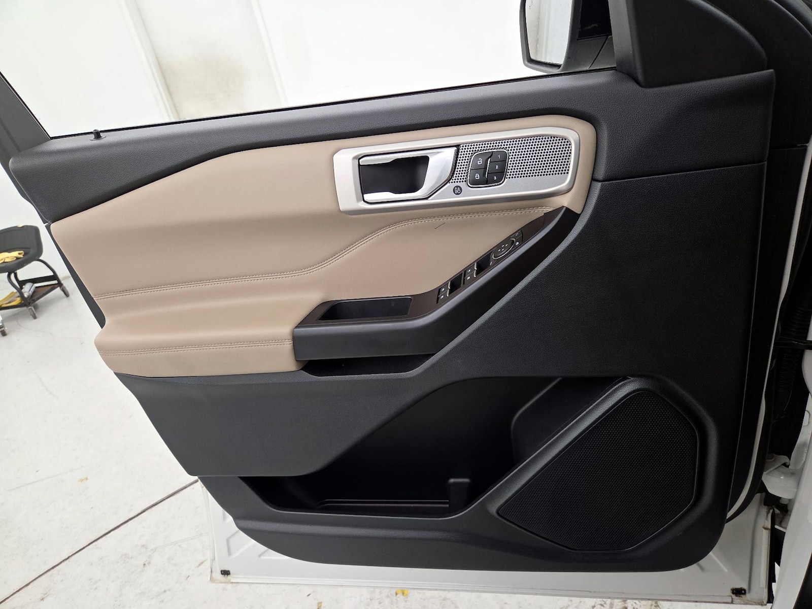 2020 Ford Explorer Limited - Photo 13